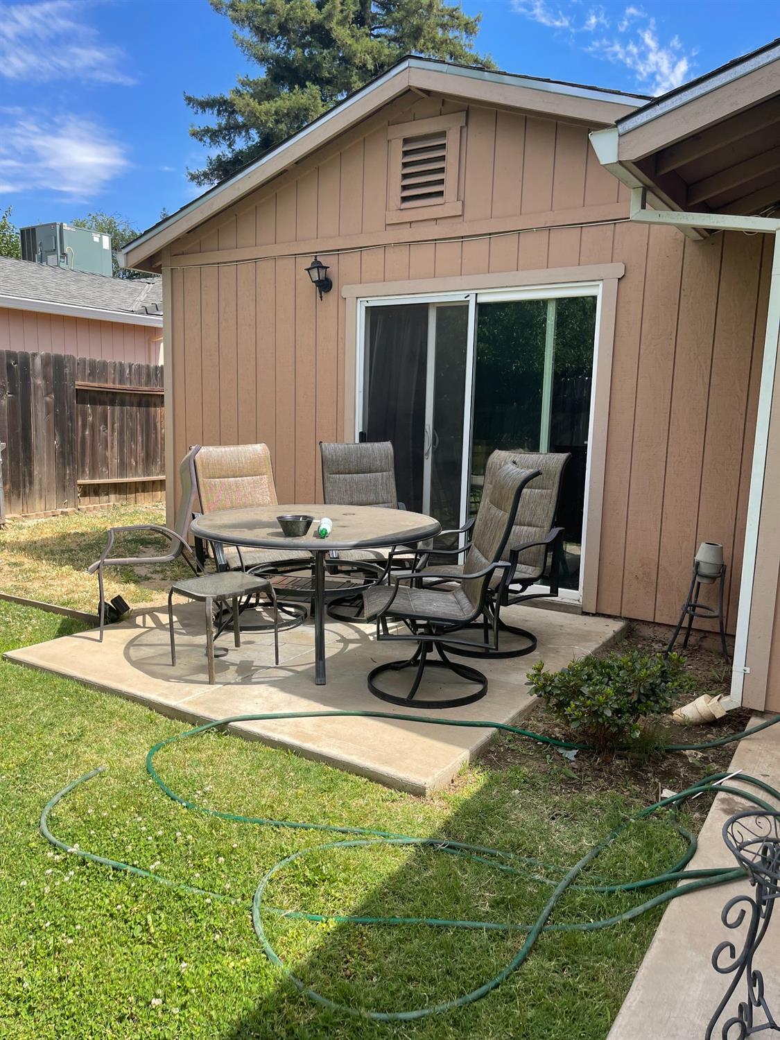 Sold, 3 Bedrooms, 2 Bathrooms, Single Family Home, Sacramento Elder Creek/Fruitridge, 2531 21st Ave, Sacramento, CA 95820-3739, Beth Christensen, Dunnigan Realtors, Top Agent