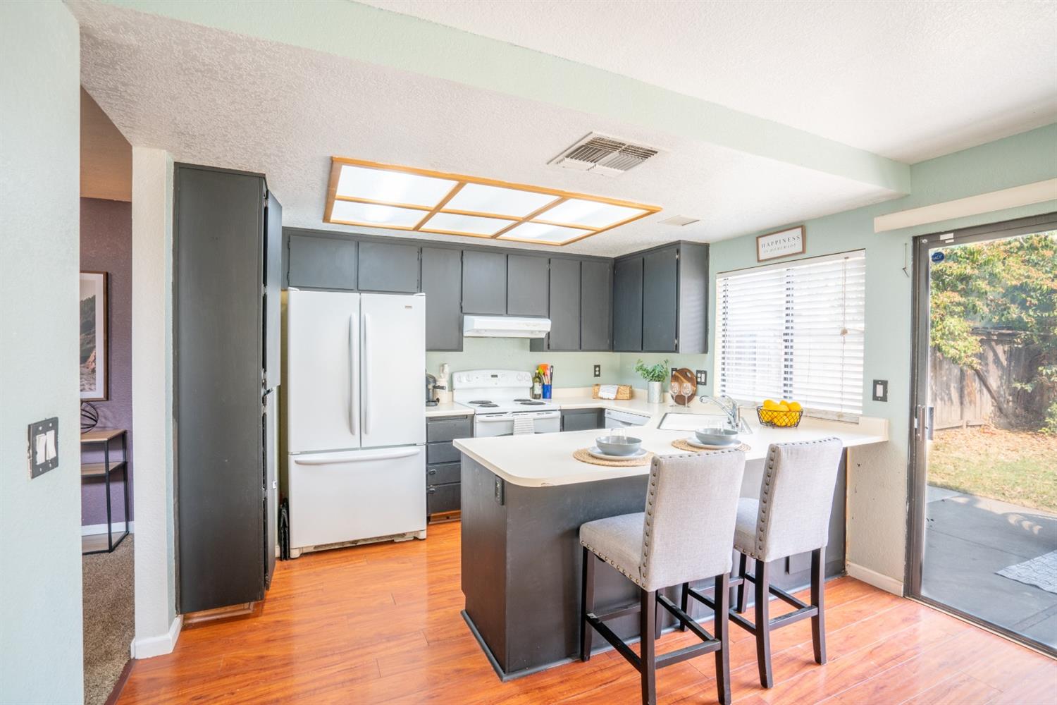 Sold, 3 Bedrooms, 2 Bathrooms, Single Family Home, No Sacto/Natomas/Del Paso Heights, 2294 Sandcastle Way, Sacramento, CA 95833-3400, Beth Christensen, Dunnigan Realtors, Top Agent