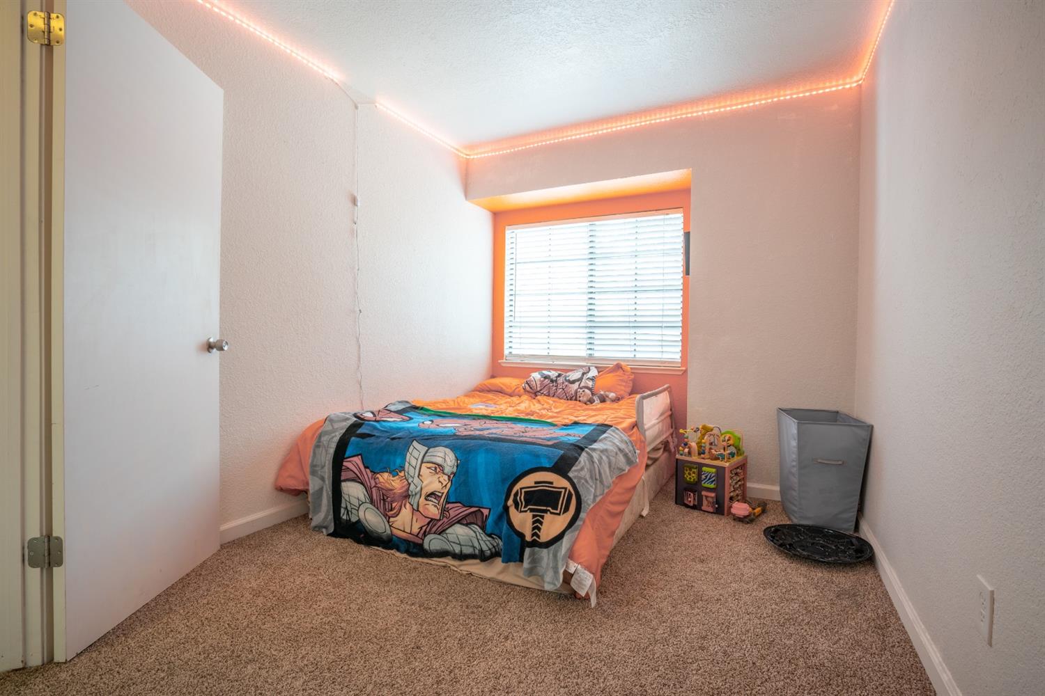 Sold, 3 Bedrooms, 2 Bathrooms, Single Family Home, No Sacto/Natomas/Del Paso Heights, 2294 Sandcastle Way, Sacramento, CA 95833-3400, Beth Christensen, Dunnigan Realtors, Top Agent
