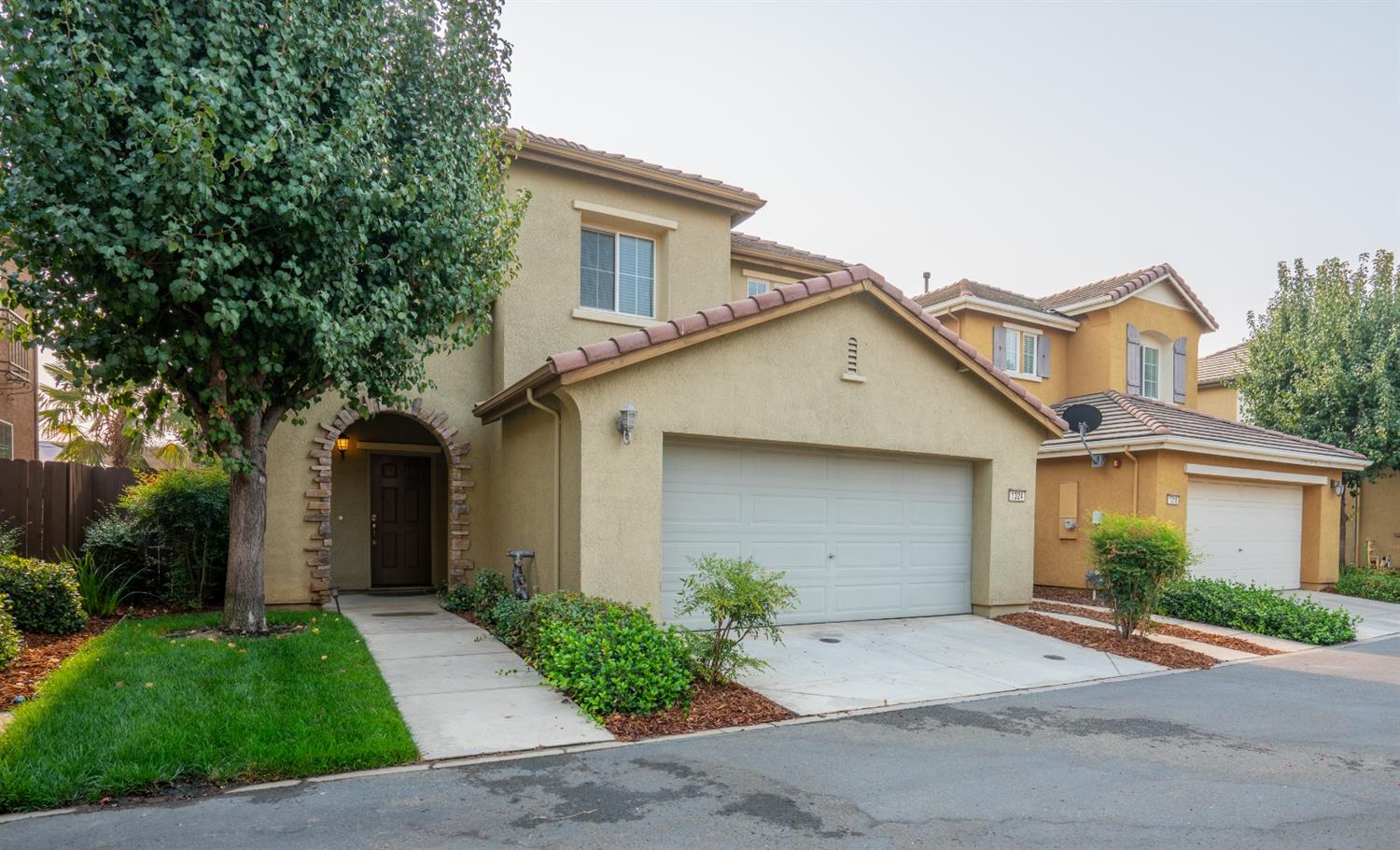 Sold, 2 Bedrooms, 2 Bathrooms, Single Family Home, Lincoln Crossing, 1324 Landmark Cir, Lincoln, CA 95648-2980, Beth Christensen, Dunnigan Realtors, Top Agent