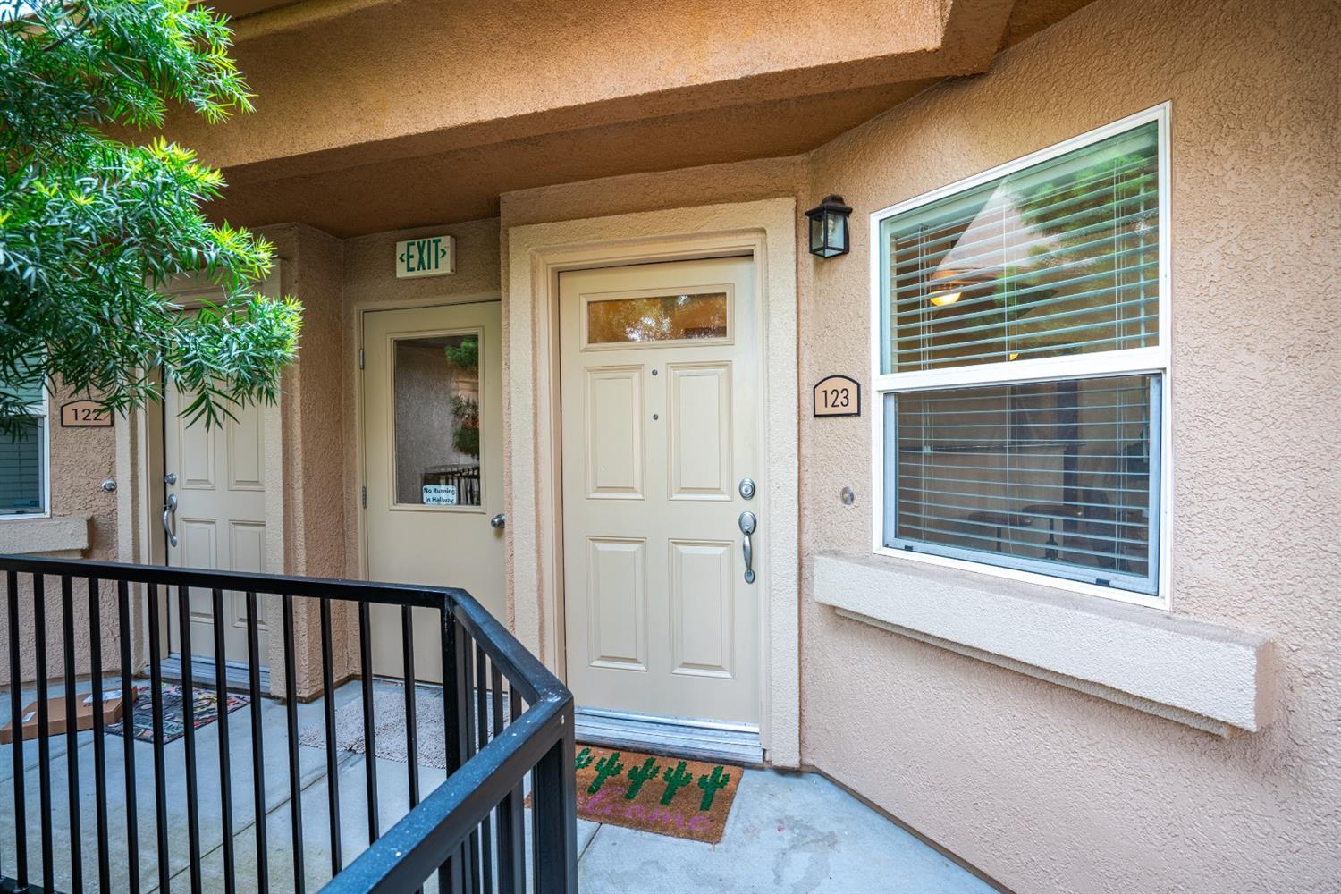 Sold, 1 Bedrooms, 1 Bathrooms, Condominium, No Sacto/Natomas/Del Paso Heights, 1900 Danbrook Dr #123, Sacramento, CA 95835-1695, Beth Christensen, Dunnigan Realtors, Top Agent