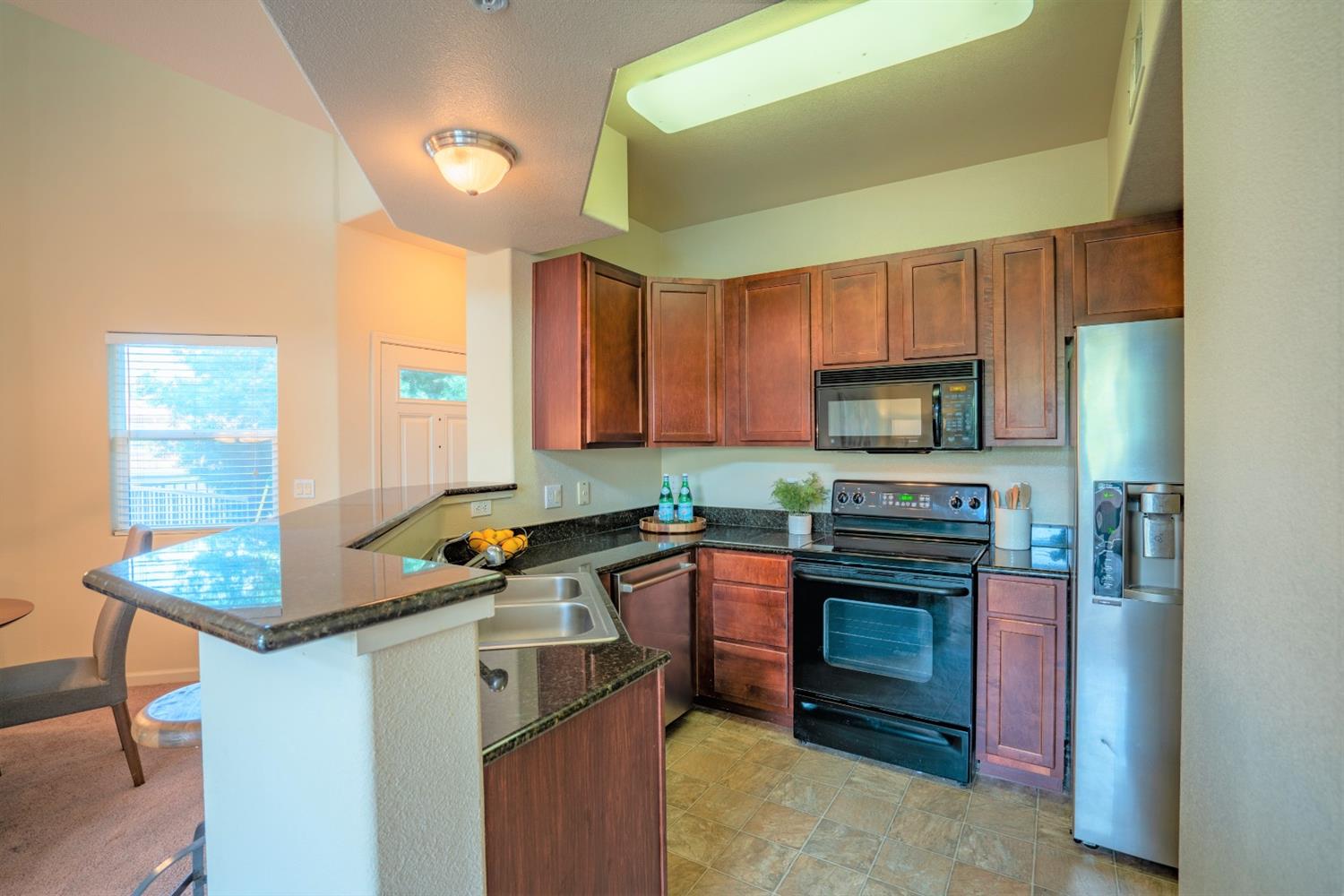 Sold, 1 Bedrooms, 1 Bathrooms, Condominium, No Sacto/Natomas/Del Paso Heights, 1900 Danbrook Dr #123, Sacramento, CA 95835-1695, Beth Christensen, Dunnigan Realtors, Top Agent