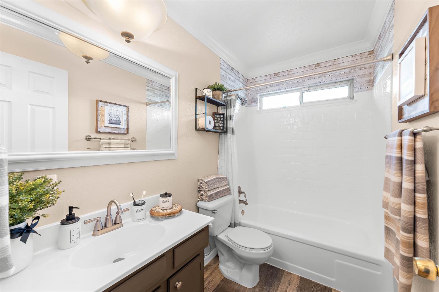 Sold, 3 Bedrooms, 2 Bathrooms, Single Family Home, Sacto Arden/Arcade Creek/Vicinity, 3453 Von Bauer Way, Sacramento, CA 95821-4032, Beth Christensen, Dunnigan Realtors, Top Agent