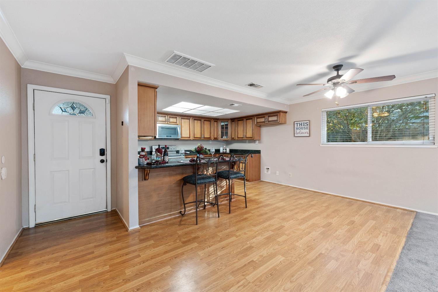 Sold, 3 Bedrooms, 2 Bathrooms, Single Family Home, Sacto Arden/Arcade Creek/Vicinity, 3453 Von Bauer Way, Sacramento, CA 95821-4032, Beth Christensen, Dunnigan Realtors, Top Agent