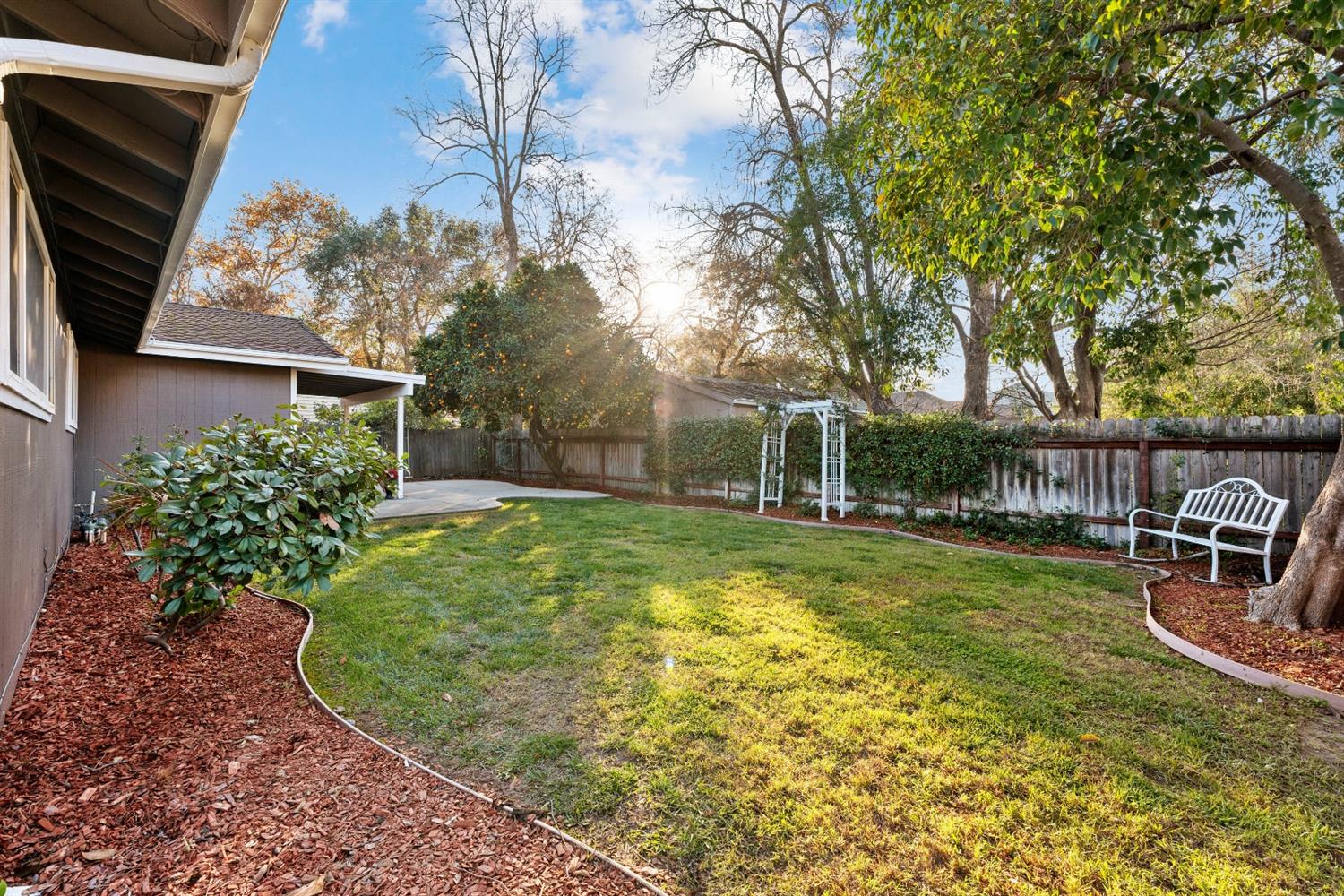 Sold, 3 Bedrooms, 2 Bathrooms, Single Family Home, Sacto Arden/Arcade Creek/Vicinity, 3453 Von Bauer Way, Sacramento, CA 95821-4032, Beth Christensen, Dunnigan Realtors, Top Agent