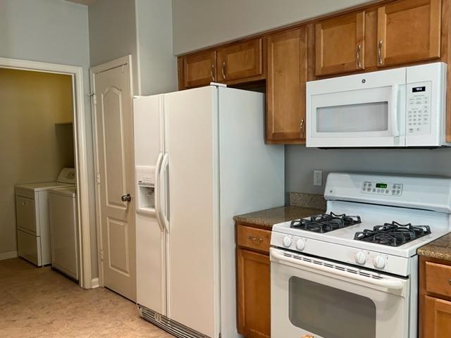 Sold, 2 Bedrooms, 2 Bathrooms, Condominium, No Sacto/Natomas/Del Paso Heights, 5350 Dunlay Dr #411, Sacramento, CA 95835, Beth Christensen, Dunnigan Realtors, Top Agent