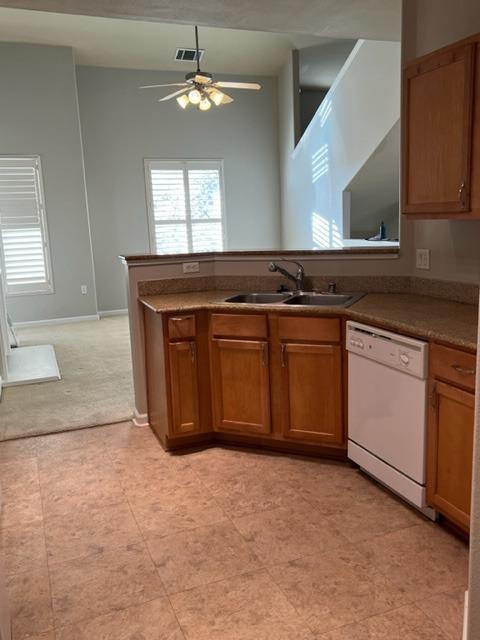 Sold, 2 Bedrooms, 2 Bathrooms, Condominium, No Sacto/Natomas/Del Paso Heights, 5350 Dunlay Dr #411, Sacramento, CA 95835, Beth Christensen, Dunnigan Realtors, Top Agent