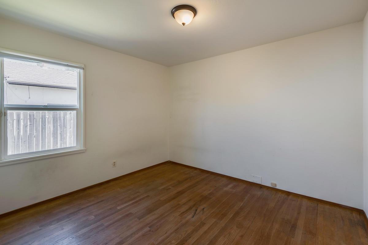 Sold, 3 Bedrooms, 2 Bathrooms, Single Family Home, Sacramento Elder Creek/Fruitridge, 5817 62nd St, Sacramento, CA 95824-3143, Beth Christensen, Dunnigan Realtors, Top Agent