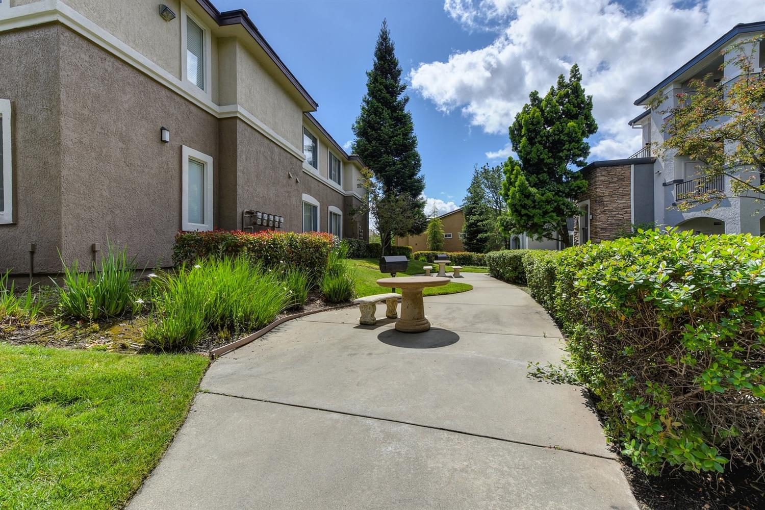 Sold, 1 Bedrooms, 1 Bathrooms, Condominium, Roseville-Central zip 95678, 701 Gibson Dr #1326, Roseville, CA 95678-5731, Beth Christensen, Dunnigan Realtors, Top Agent