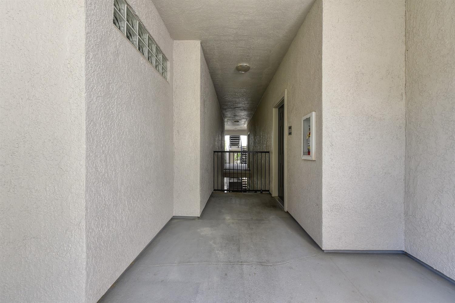 Sold, 1 Bedrooms, 1 Bathrooms, Condominium, Roseville-Central zip 95678, 701 Gibson Dr #1326, Roseville, CA 95678-5731, Beth Christensen, Dunnigan Realtors, Top Agent