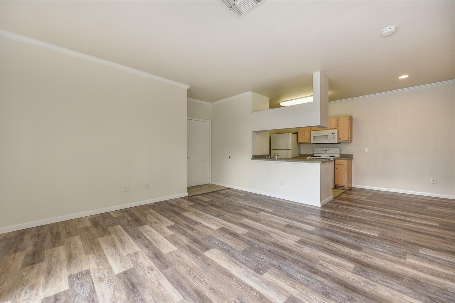 Sold, 1 Bedrooms, 1 Bathrooms, Condominium, Roseville-Central zip 95678, 701 Gibson Dr #1326, Roseville, CA 95678-5731, Beth Christensen, Dunnigan Realtors, Top Agent