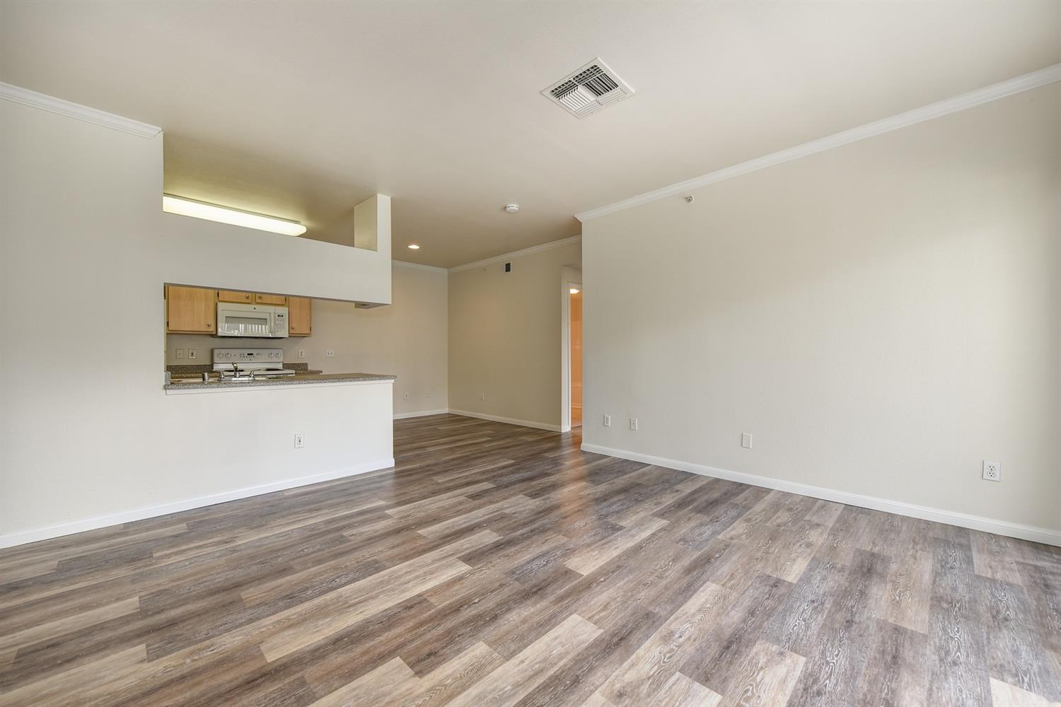 Sold, 1 Bedrooms, 1 Bathrooms, Condominium, Roseville-Central zip 95678, 701 Gibson Dr #1326, Roseville, CA 95678-5731, Beth Christensen, Dunnigan Realtors, Top Agent