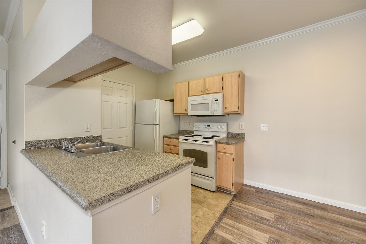 Sold, 1 Bedrooms, 1 Bathrooms, Condominium, Roseville-Central zip 95678, 701 Gibson Dr #1326, Roseville, CA 95678-5731, Beth Christensen, Dunnigan Realtors, Top Agent