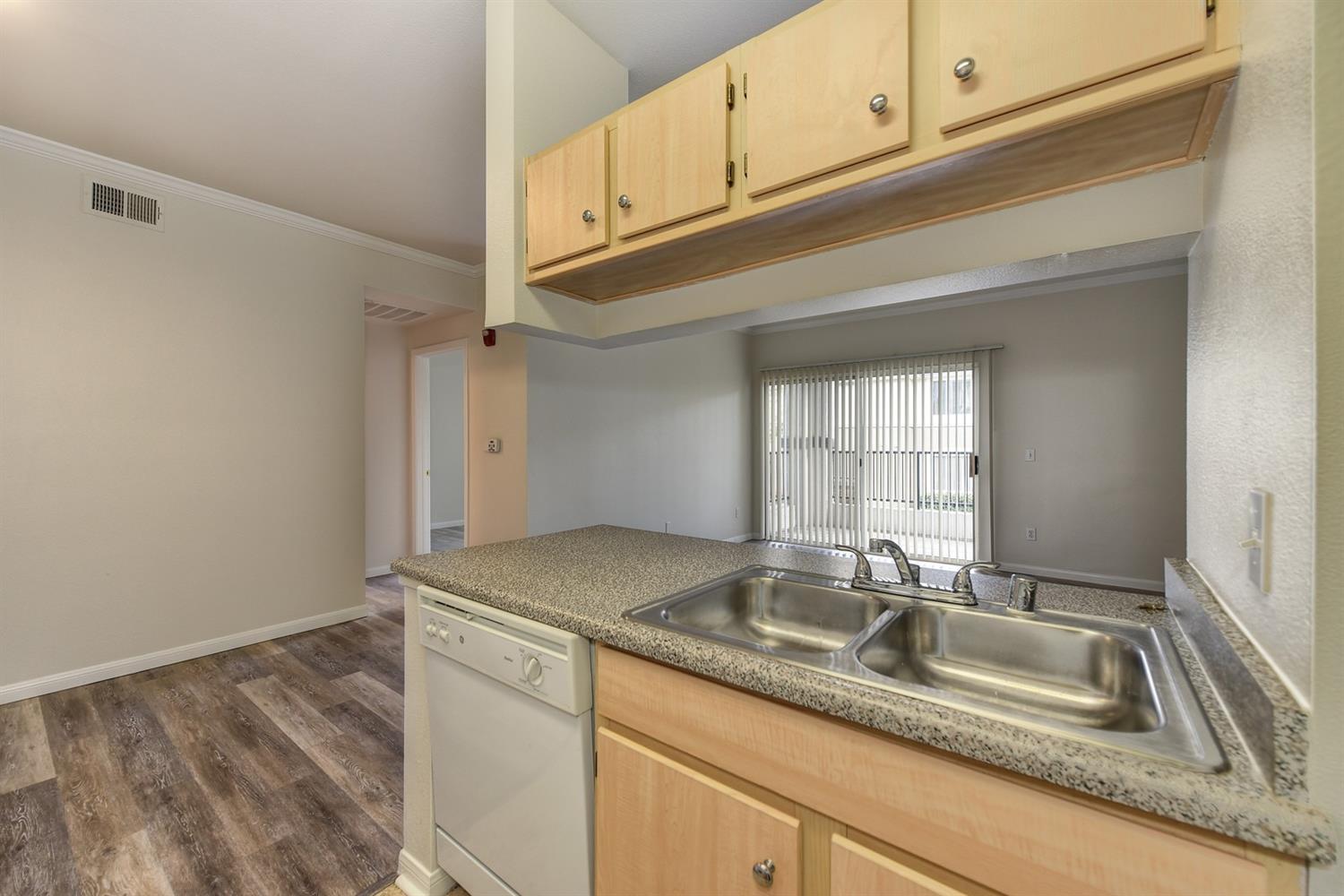 Sold, 1 Bedrooms, 1 Bathrooms, Condominium, Roseville-Central zip 95678, 701 Gibson Dr #1326, Roseville, CA 95678-5731, Beth Christensen, Dunnigan Realtors, Top Agent