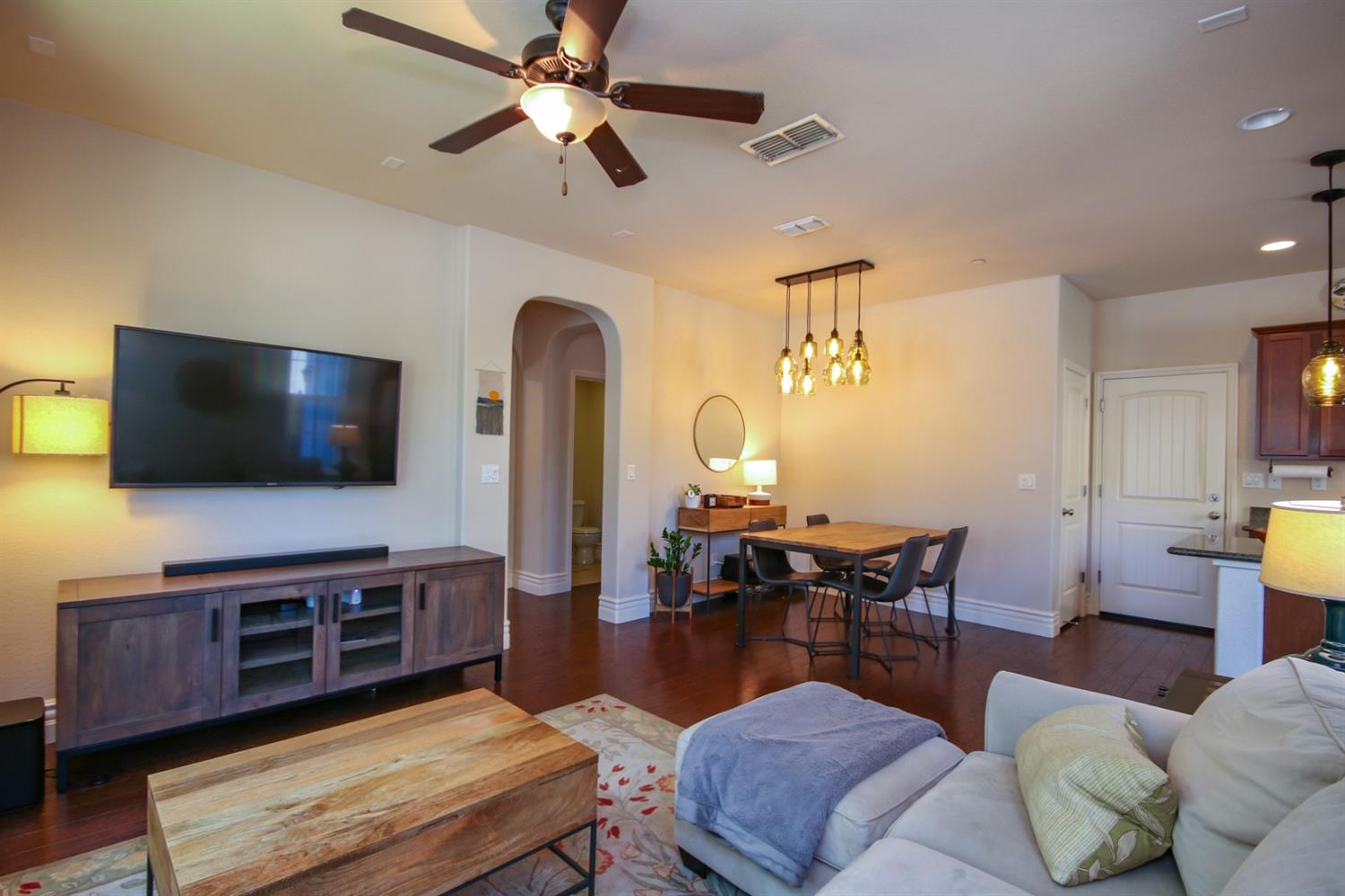 Sold, 2 Bedrooms, 2 Bathrooms, Townhouse, Roseville-Central zip 95678, 205 Talmont Cir #205, Roseville, CA 95678-6060, Beth Christensen, Dunnigan Realtors, Top Agent Sold, 2 Bedrooms, 2 Bathrooms, Townhouse, Roseville-Central zip 95678, 205 Talmont Cir #205, Roseville, CA 95678-6060, Beth Christensen, Dunnigan Realtors, Top Agent
