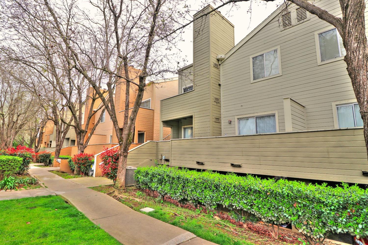 Sold, 2 Bedrooms, 2 Bathrooms, Condominium, Sacto Arden/Arcade Creek/Vicinity, 1019 Dornajo Way #256, Sacramento, CA 95825-7300, Beth Christensen, Dunnigan Realtors, Top Agent