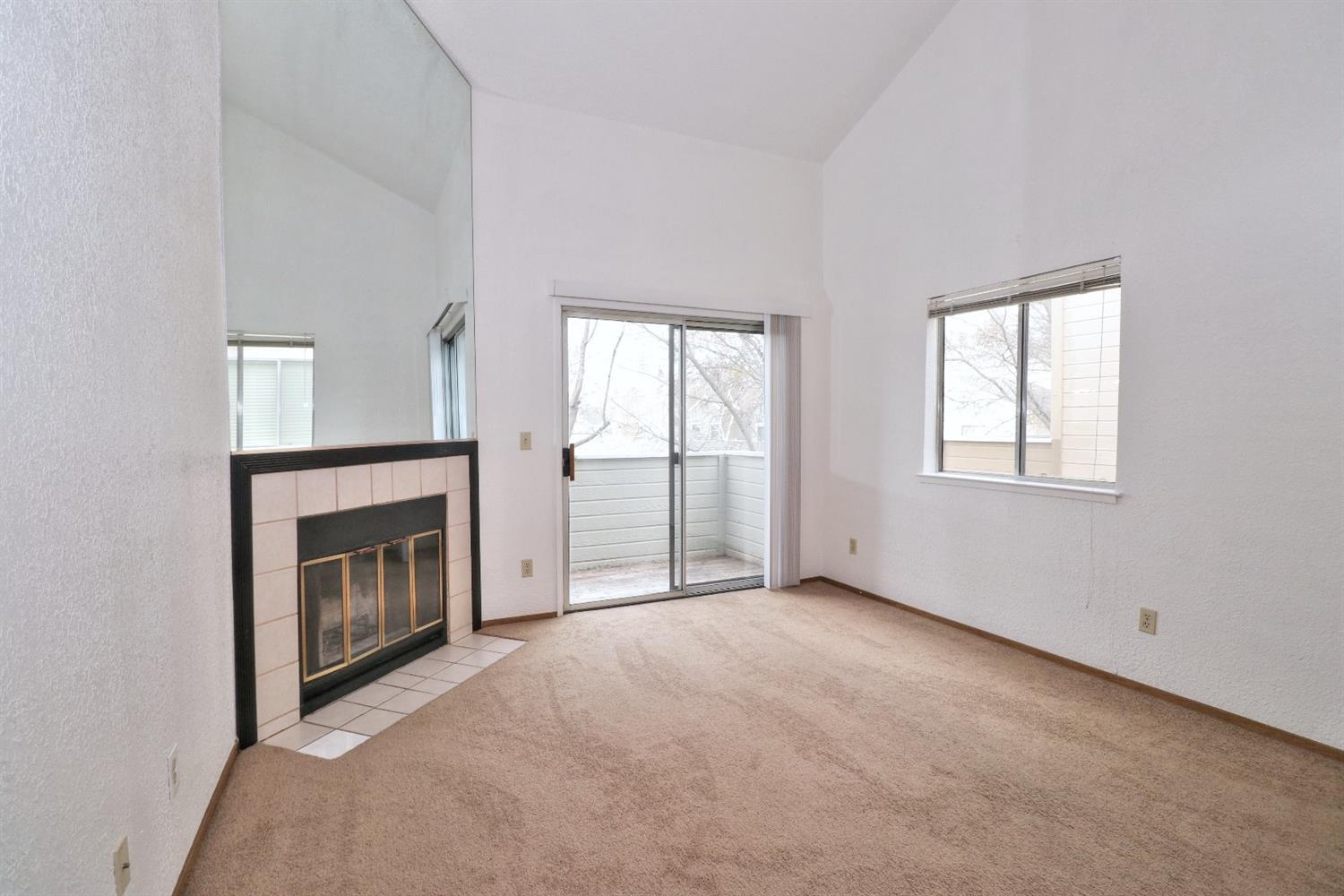 Sold, 2 Bedrooms, 2 Bathrooms, Condominium, Sacto Arden/Arcade Creek/Vicinity, 1019 Dornajo Way #256, Sacramento, CA 95825-7300, Beth Christensen, Dunnigan Realtors, Top Agent