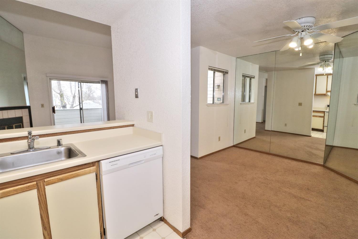 Sold, 2 Bedrooms, 2 Bathrooms, Condominium, Sacto Arden/Arcade Creek/Vicinity, 1019 Dornajo Way #256, Sacramento, CA 95825-7300, Beth Christensen, Dunnigan Realtors, Top Agent