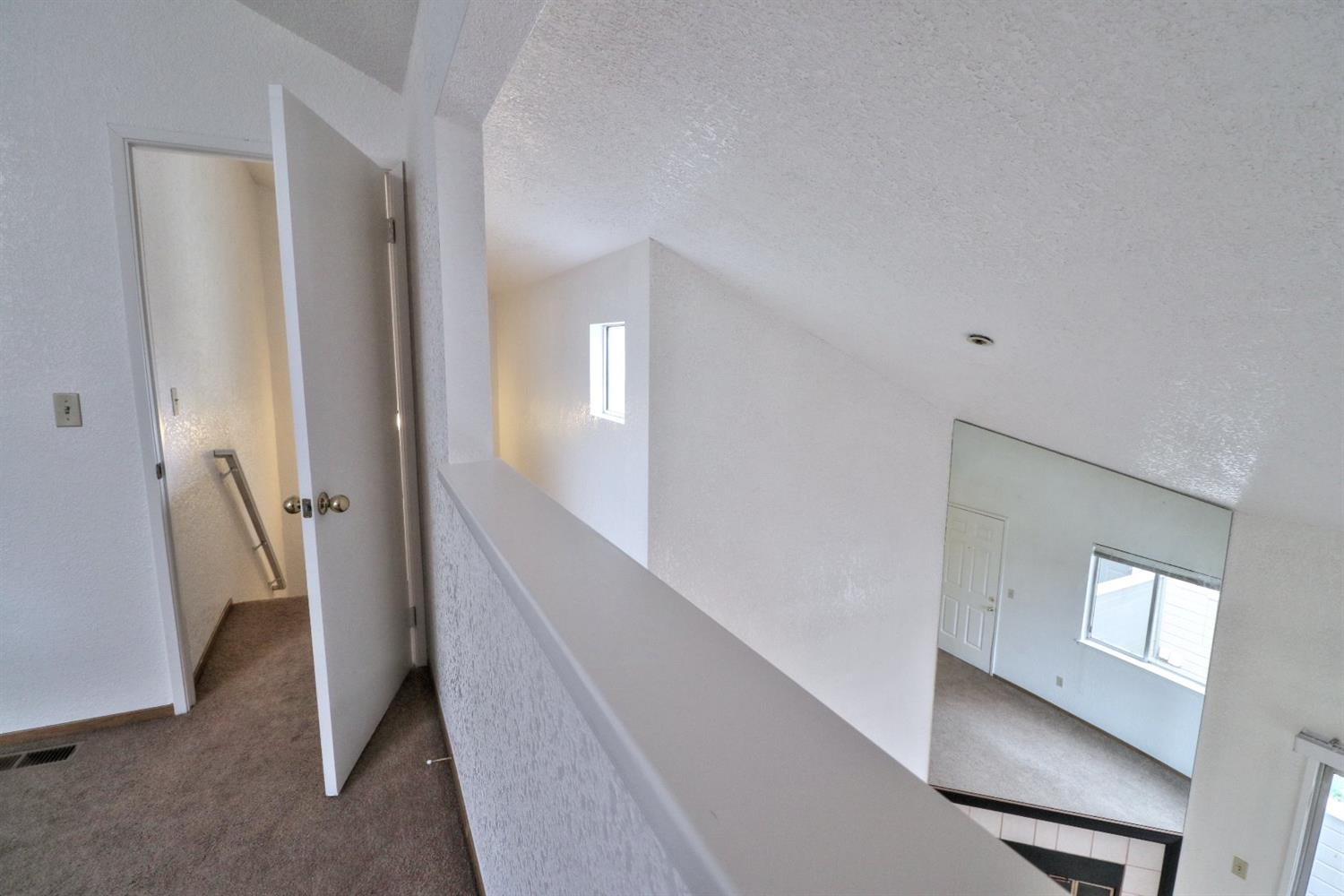 Sold, 2 Bedrooms, 2 Bathrooms, Condominium, Sacto Arden/Arcade Creek/Vicinity, 1019 Dornajo Way #256, Sacramento, CA 95825-7300, Beth Christensen, Dunnigan Realtors, Top Agent