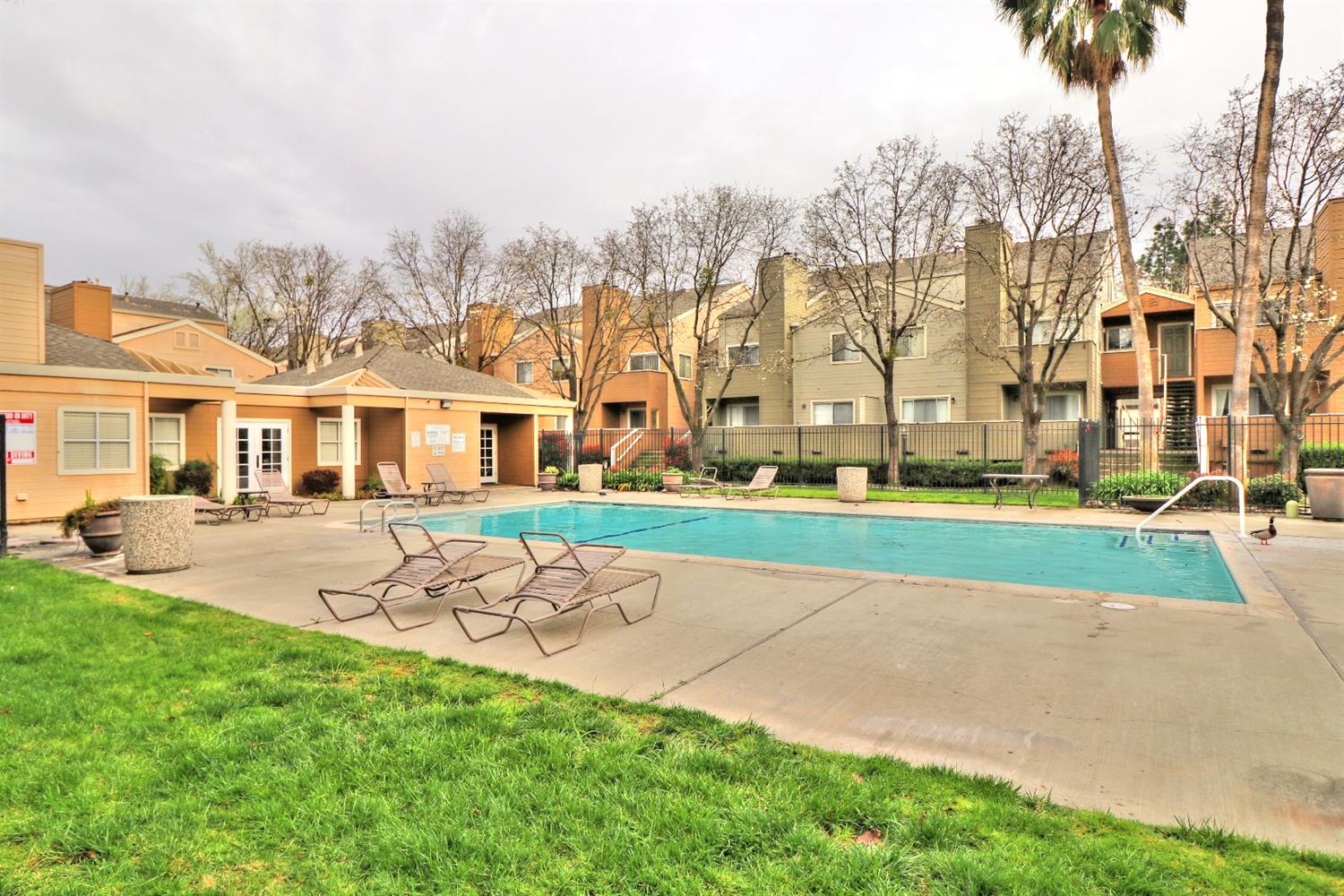Sold, 2 Bedrooms, 2 Bathrooms, Condominium, Sacto Arden/Arcade Creek/Vicinity, 1019 Dornajo Way #256, Sacramento, CA 95825-7300, Beth Christensen, Dunnigan Realtors, Top Agent