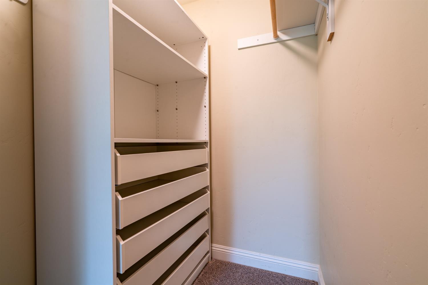 Sold, 2 Bedrooms, 1 Bathrooms,Townhouse, Saratoga Townhomes, Sacramento Midtown, 912 Q St, Sacramento, CA 95811-6416, Beth Christensen, Dunnigan Realtors, Top Agent