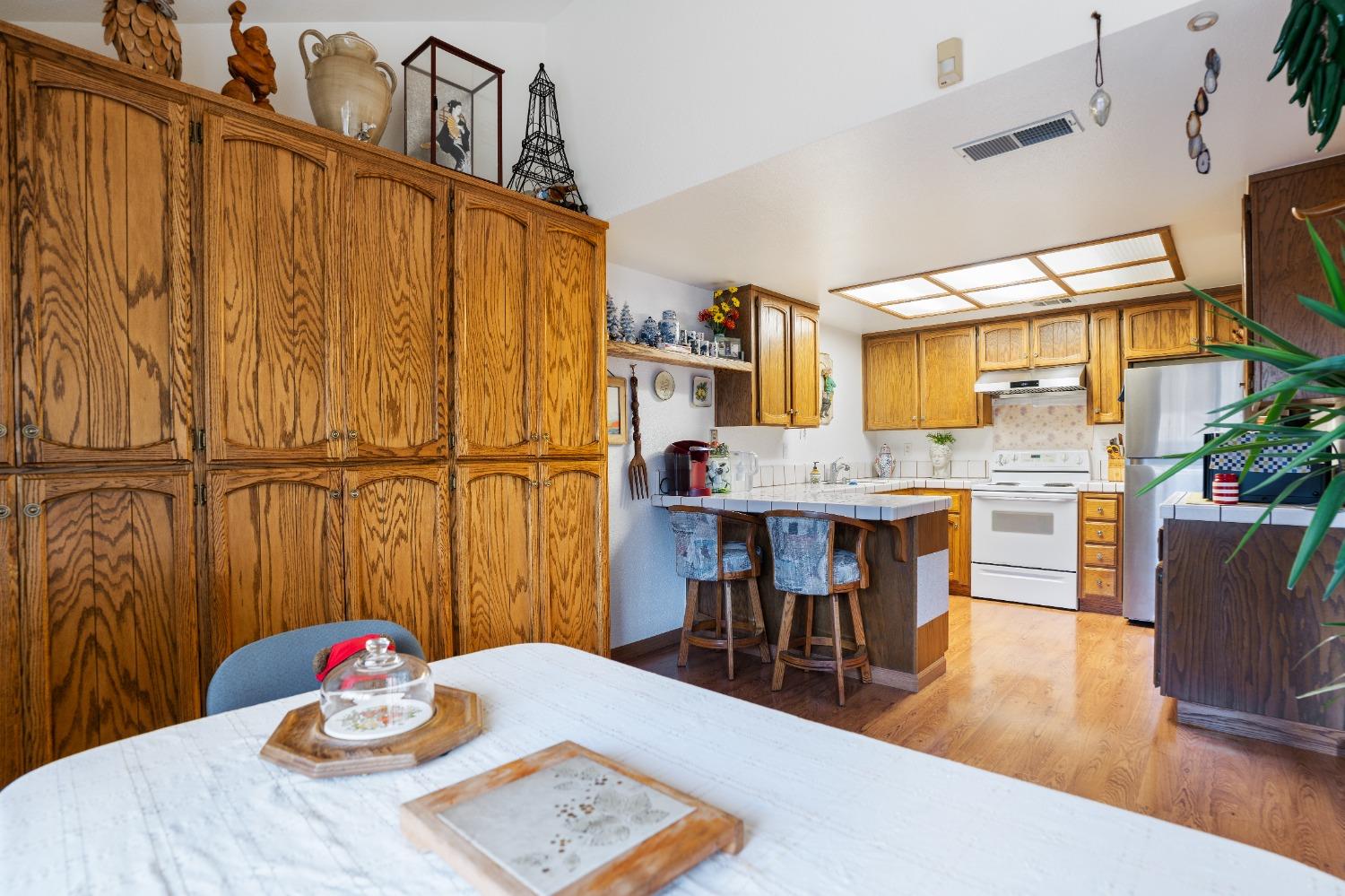 Sold, 3 Bedrooms, 2 Bathrooms, Condominium, Citrus Heights, 7056 Lompoc Ct, Citrus Heights, CA 95621-4356, Beth Christensen, Dunnigan Realtors, Top Agent Sold, 3 Bedrooms, 2 Bathrooms, Condominium, Citrus Heights, 7056 Lompoc Ct, Citrus Heights, CA 95621-4356, Beth Christensen, Dunnigan Realtors, Top Agent