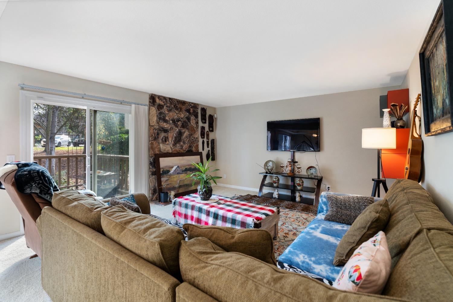 Sold, 3 Bedrooms, 2 Bathrooms, Condominium, Citrus Heights, 7056 Lompoc Ct, Citrus Heights, CA 95621-4356, Beth Christensen, Dunnigan Realtors, Top Agent Sold, 3 Bedrooms, 2 Bathrooms, Condominium, Citrus Heights, 7056 Lompoc Ct, Citrus Heights, CA 95621-4356, Beth Christensen, Dunnigan Realtors, Top Agent