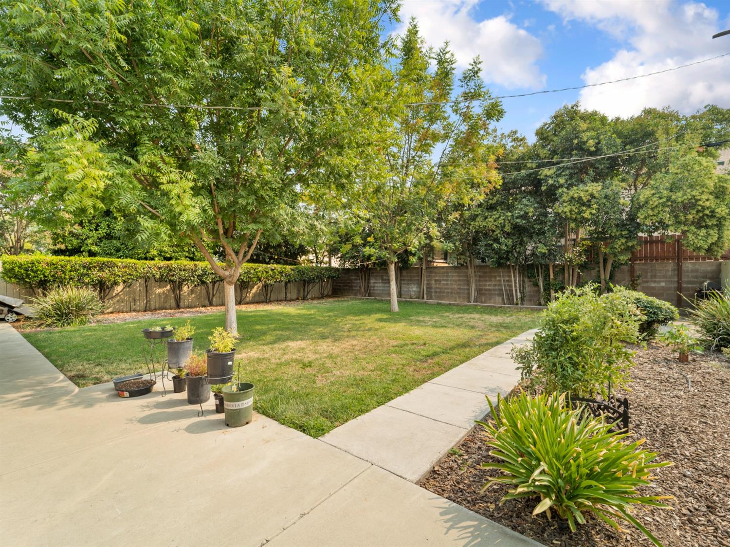 Sold, 2 Bedrooms, 1 Bathrooms, Single Family Home, Sacramento Elder Creek/Fruitridge, 5643 Sampson Blvd, Sacramento, CA 95824-1418, Beth Christensen, Dunnigan Realtors, Top Agent