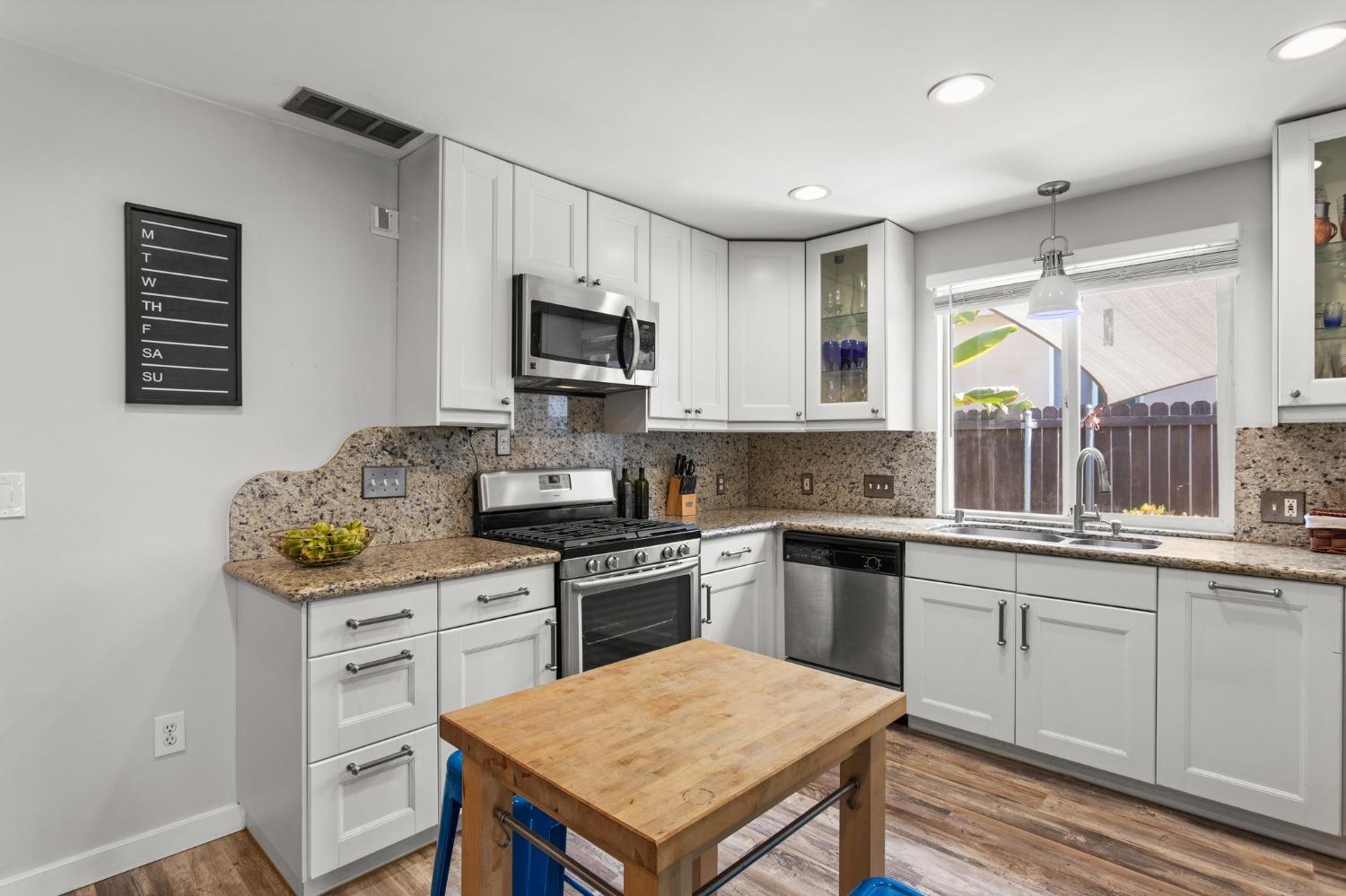 Sold, 4 Bedrooms, 2 Bathrooms, Single Family Home, Sacramento Elder Creek/Fruitridge, 4221 51st St, Sacramento, CA 95820, Beth Christensen, Dunnigan Realtors, Top Agent Sold, 4 Bedrooms, 2 Bathrooms, Single Family Home, Sacramento Elder Creek/Fruitridge, 4221 51st St, Sacramento, CA 95820, Beth Christensen, Dunnigan Realtors, Top Agent