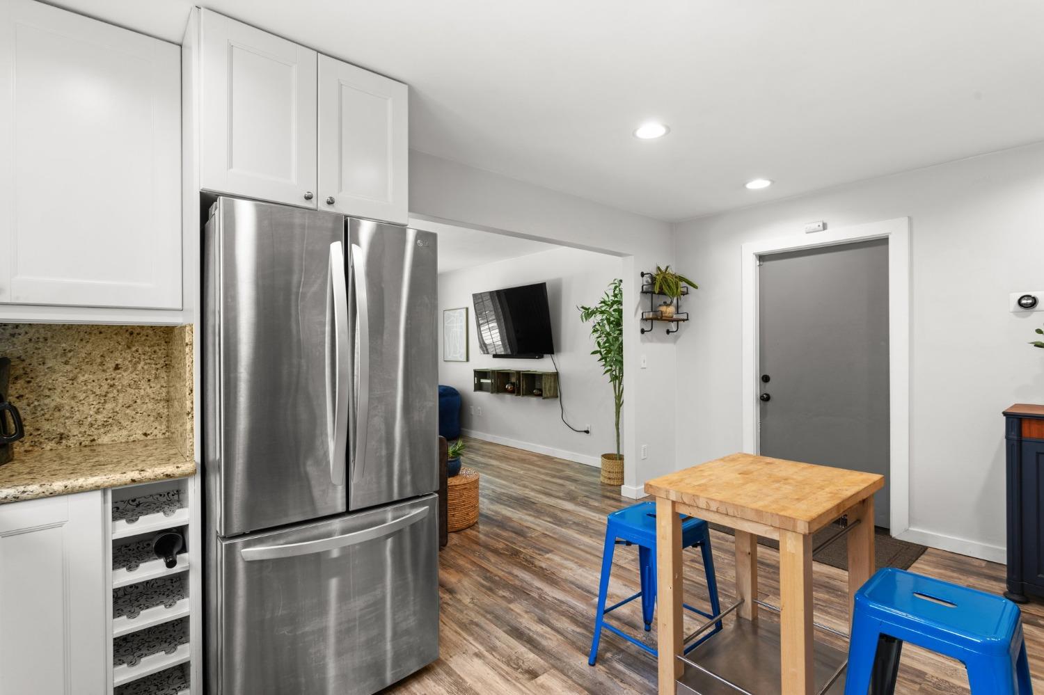 Sold, 4 Bedrooms, 2 Bathrooms, Single Family Home, Sacramento Elder Creek/Fruitridge, 4221 51st St, Sacramento, CA 95820, Beth Christensen, Dunnigan Realtors, Top Agent Sold, 4 Bedrooms, 2 Bathrooms, Single Family Home, Sacramento Elder Creek/Fruitridge, 4221 51st St, Sacramento, CA 95820, Beth Christensen, Dunnigan Realtors, Top Agent