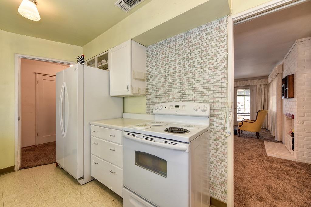 Sold, 3 Bedrooms, 1 Bathrooms, Single Family Home, Sacto Arden/Arcade Creek/Vicinity, 3240 Churchill Rd, Sacramento, CA 95864-3880, Beth Christensen, Dunnigan Realtors, Top Agent