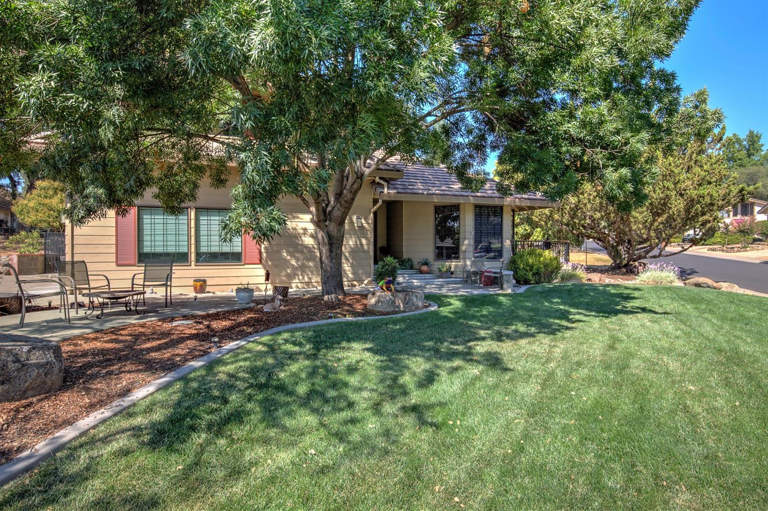 Sold, 3 Bedrooms, 3 Bathrooms, Single Family Home, Rancho Murieta, 7020 Pescado, Rancho Murieta, CA 95683, Beth Christensen, Dunnigan Realtors, Top Agent