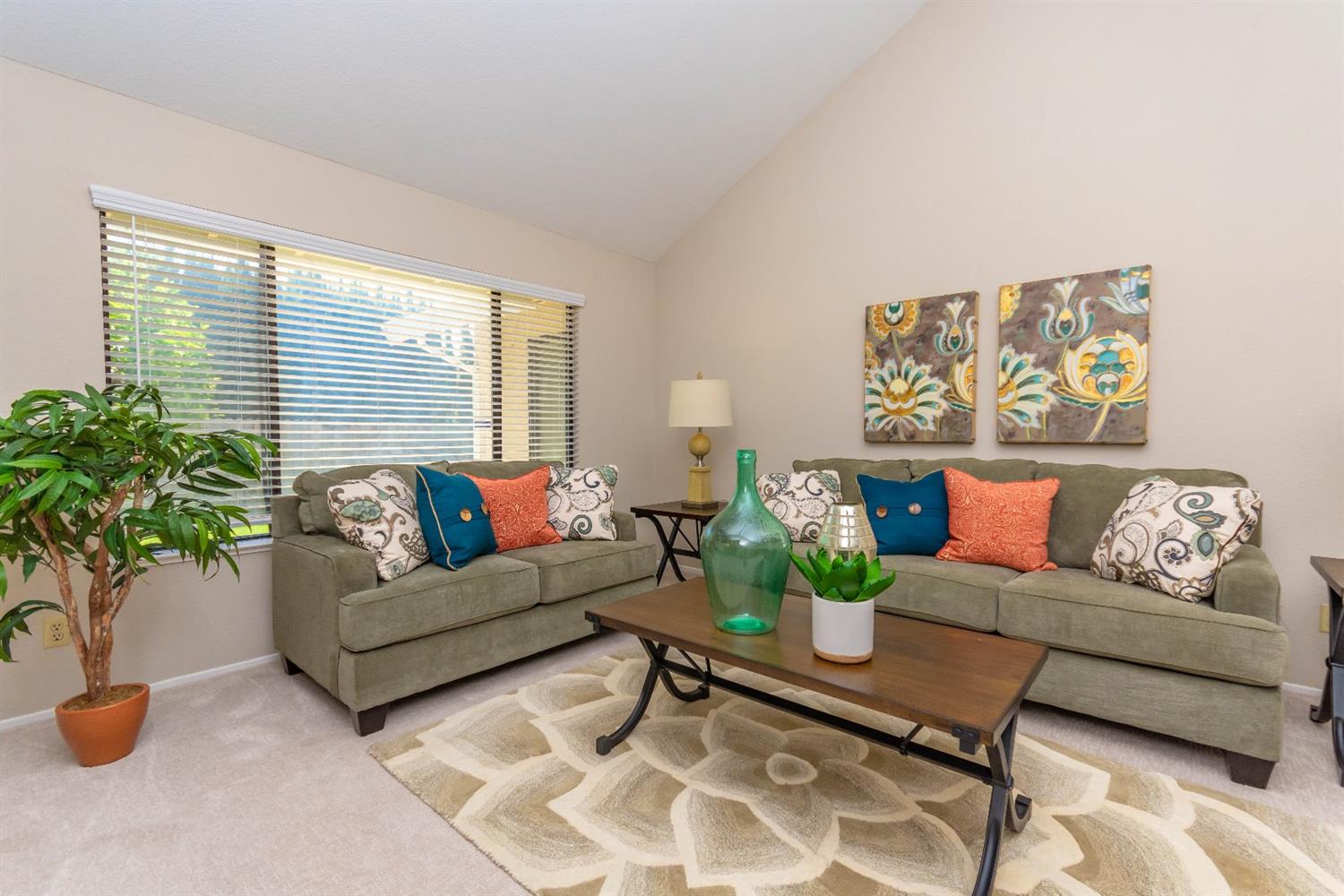 Sold, 3 Bedrooms, 2 Bathrooms, Single Family Home, Sacto So Land Park/Greenhaven, 776 El Macero Way, Sacramento, CA 95831, Beth Christensen, Dunnigan Realtors, Top Agent