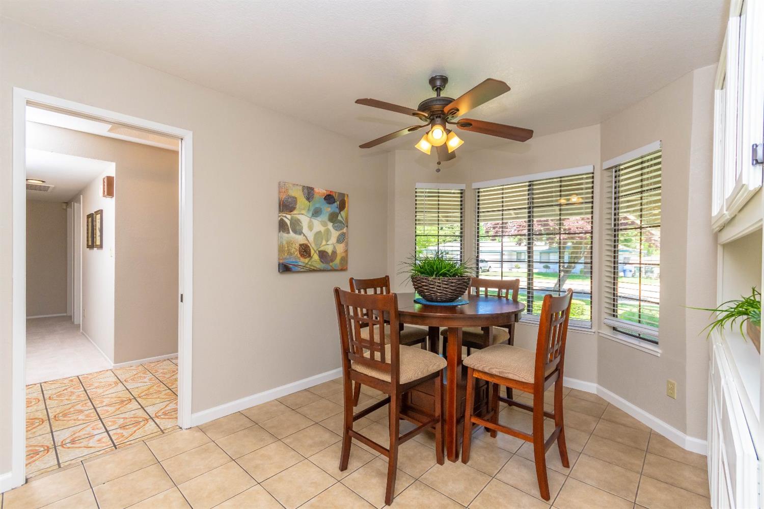 Sold, 3 Bedrooms, 2 Bathrooms, Single Family Home, Sacto So Land Park/Greenhaven, 776 El Macero Way, Sacramento, CA 95831, Beth Christensen, Dunnigan Realtors, Top Agent