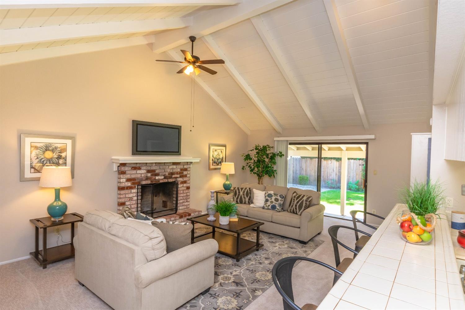 Sold, 3 Bedrooms, 2 Bathrooms, Single Family Home, Sacto So Land Park/Greenhaven, 776 El Macero Way, Sacramento, CA 95831, Beth Christensen, Dunnigan Realtors, Top Agent