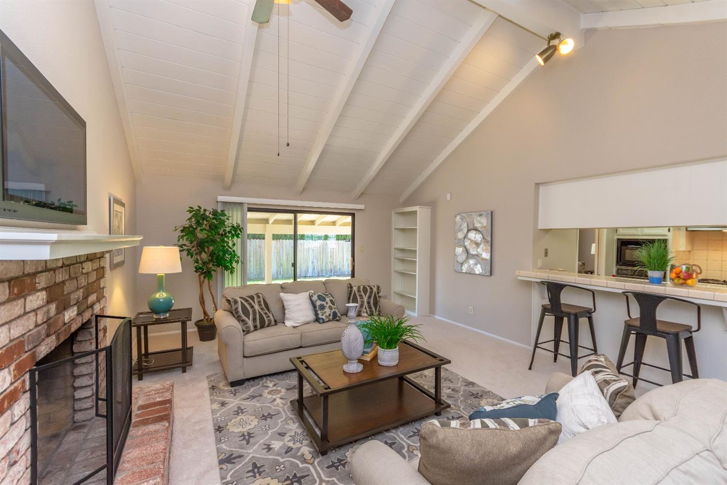 Sold, 3 Bedrooms, 2 Bathrooms, Single Family Home, Sacto So Land Park/Greenhaven, 776 El Macero Way, Sacramento, CA 95831, Beth Christensen, Dunnigan Realtors, Top Agent