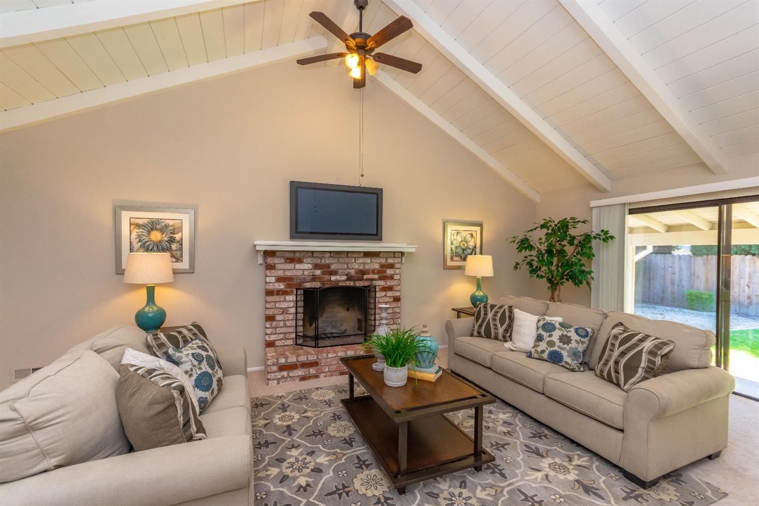 Sold, 3 Bedrooms, 2 Bathrooms, Single Family Home, Sacto So Land Park/Greenhaven, 776 El Macero Way, Sacramento, CA 95831, Beth Christensen, Dunnigan Realtors, Top Agent