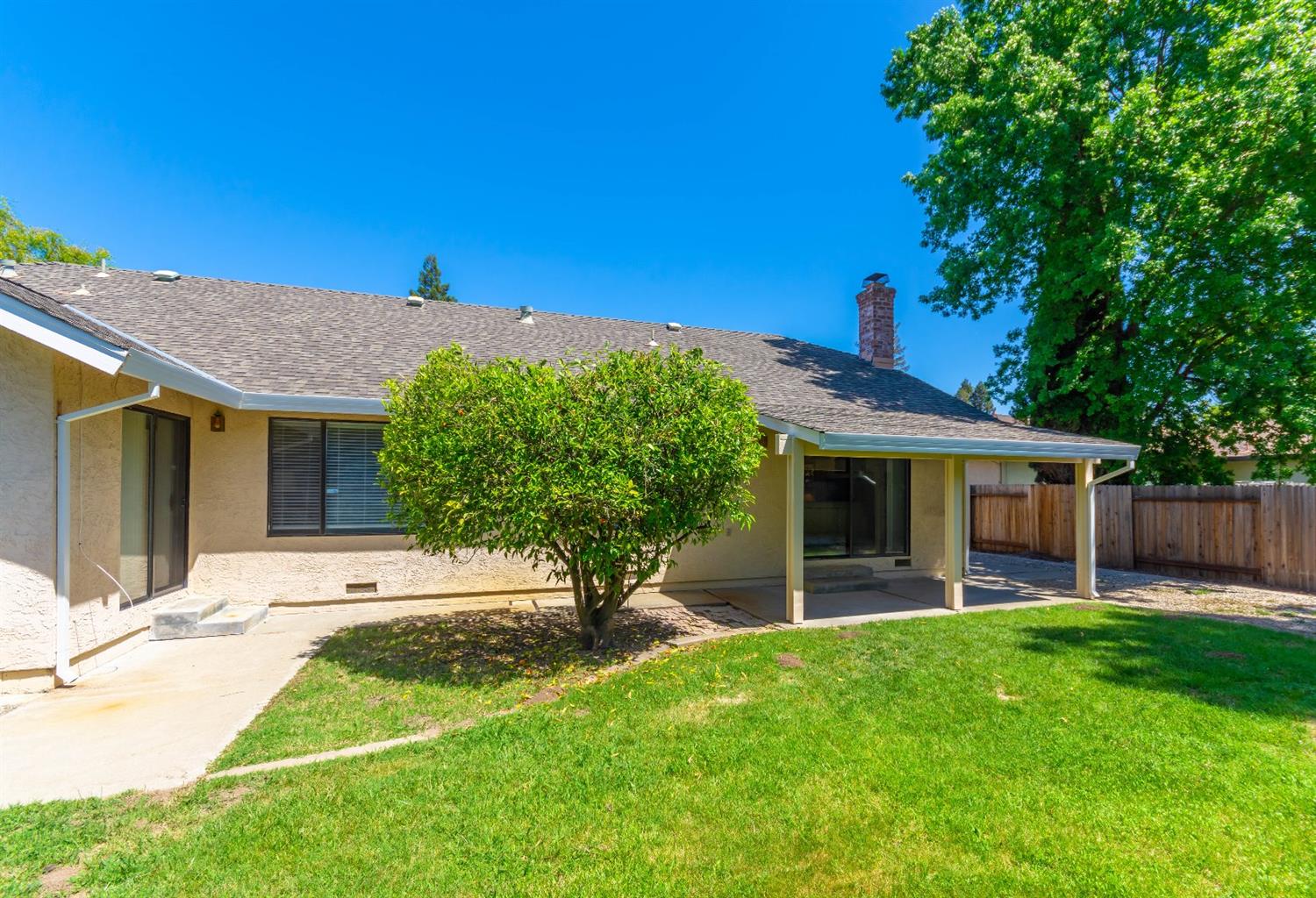 Sold, 3 Bedrooms, 2 Bathrooms, Single Family Home, Sacto So Land Park/Greenhaven, 776 El Macero Way, Sacramento, CA 95831, Beth Christensen, Dunnigan Realtors, Top Agent