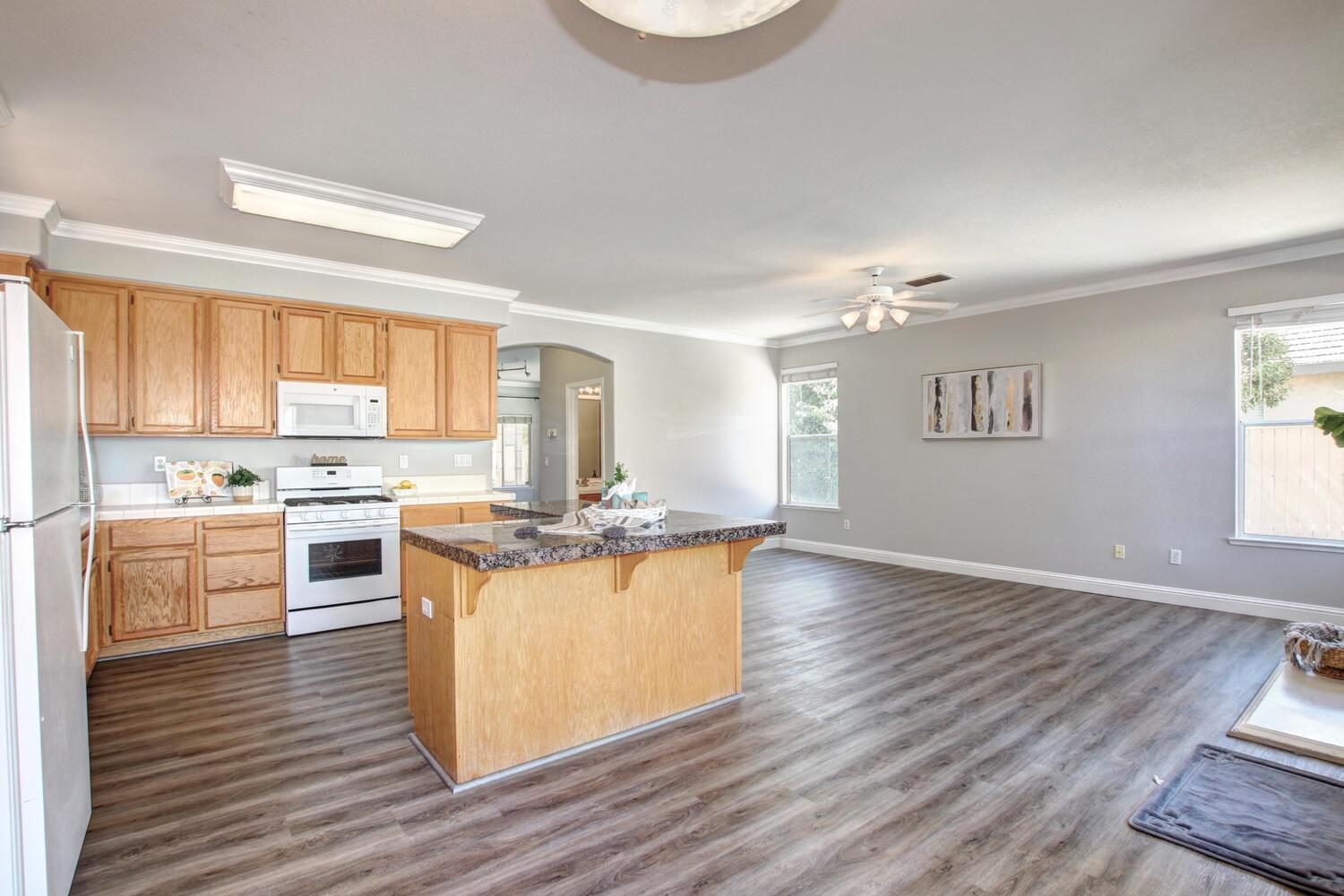 Sold, 4 Bedrooms, 2 Bathrooms, Single Family Home, Elk Grove, 2233 Galen Dr, Elk Grove, CA 95758, Beth Christensen, Dunnigan Realtors, Top Agent Sold, 4 Bedrooms, 2 Bathrooms, Single Family Home, Elk Grove, 2233 Galen Dr, Elk Grove, CA 95758, Beth Christensen, Dunnigan Realtors, Top Agent