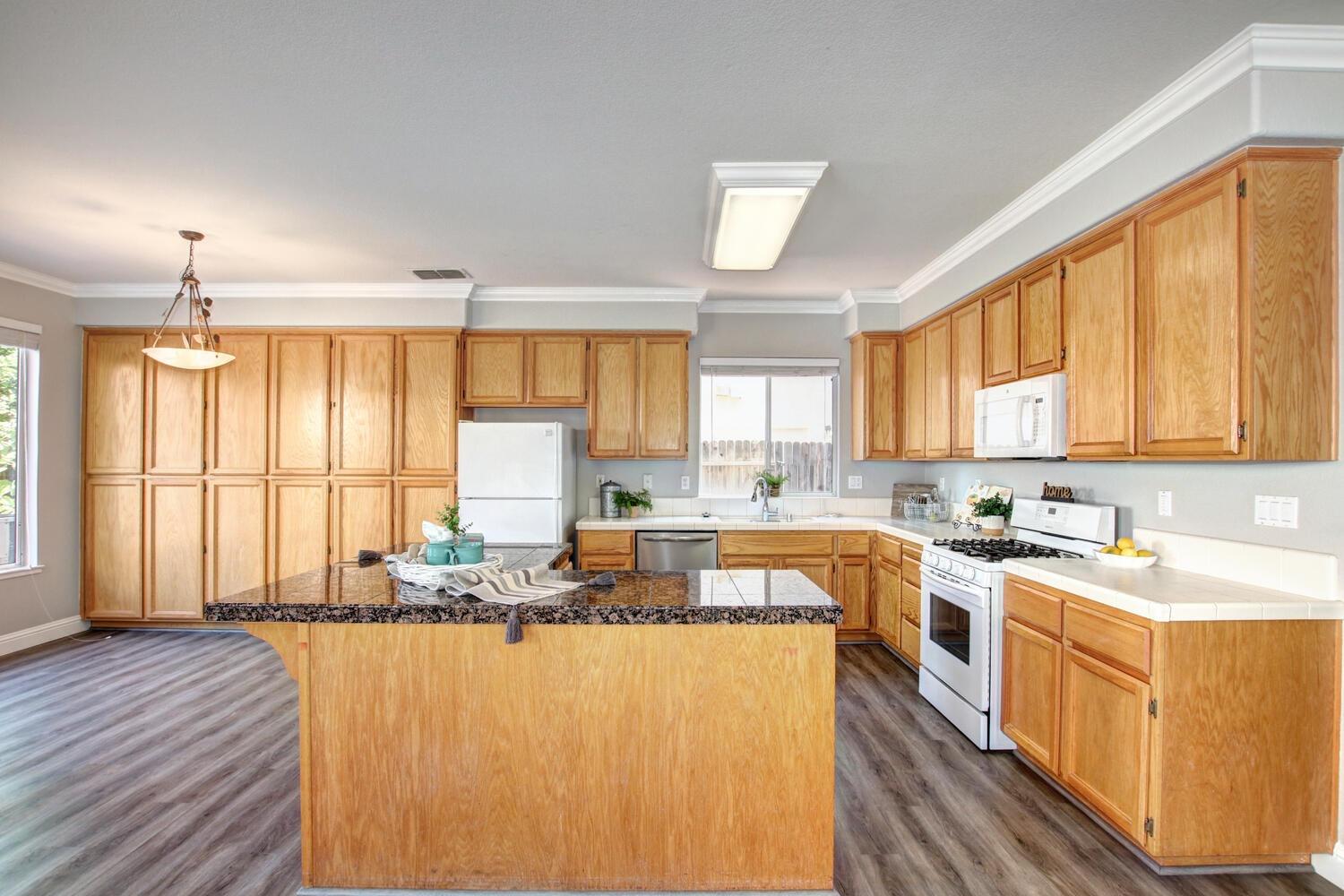 Sold, 4 Bedrooms, 2 Bathrooms, Single Family Home, Elk Grove, 2233 Galen Dr, Elk Grove, CA 95758, Beth Christensen, Dunnigan Realtors, Top Agent Sold, 4 Bedrooms, 2 Bathrooms, Single Family Home, Elk Grove, 2233 Galen Dr, Elk Grove, CA 95758, Beth Christensen, Dunnigan Realtors, Top Agent