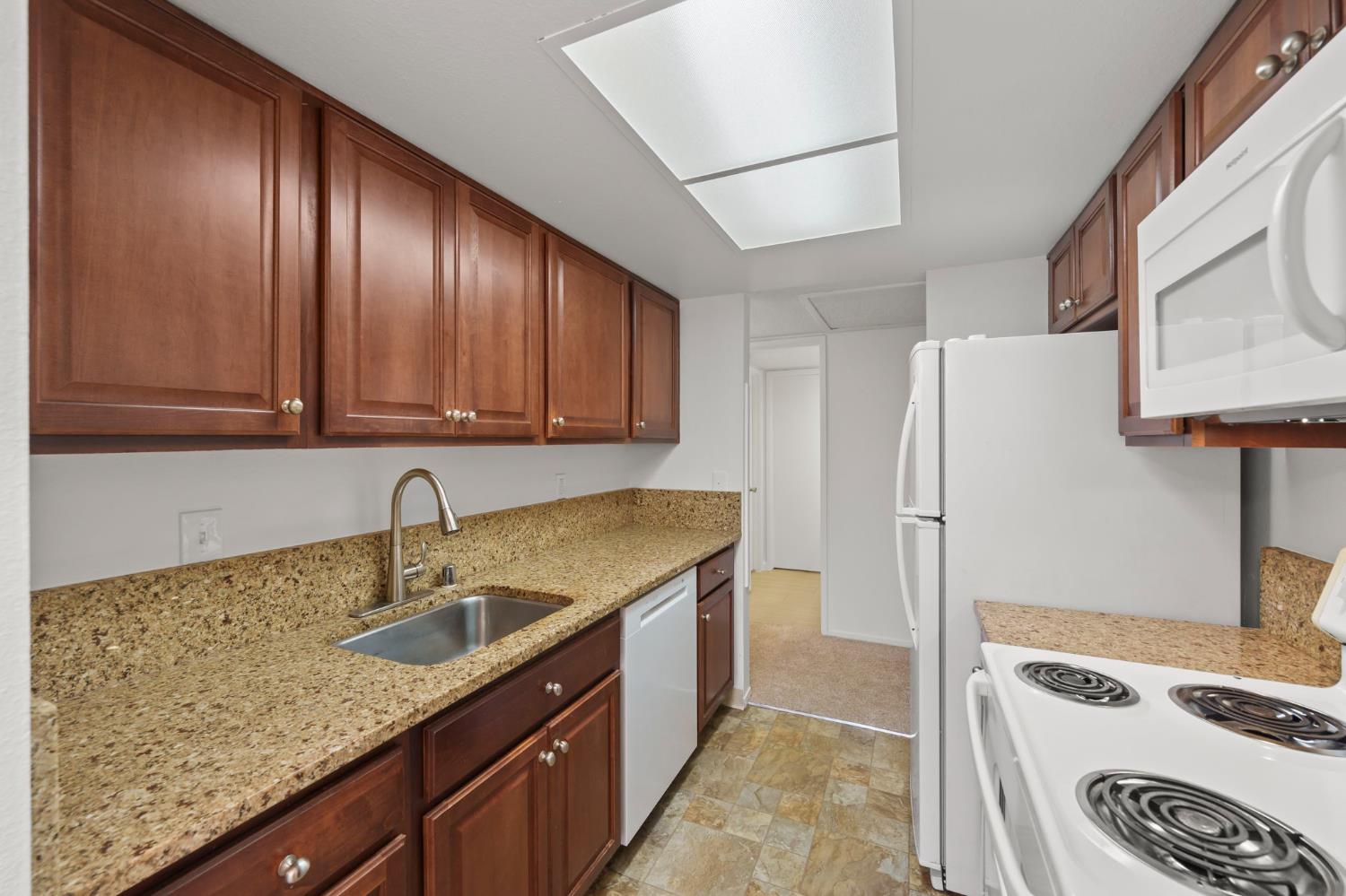 Active, 2 Bedrooms, 1 Bathrooms, Condominium, Sacto Arden/Arcade Creek/Vicinity, 2416 Larkspur Ln #232, Sacramento, CA 95825-4120, Beth Christensen, Dunnigan Realtors, Top Agent