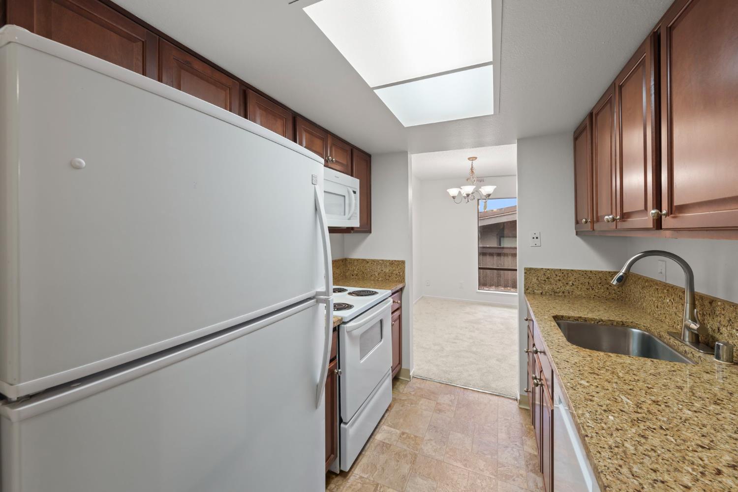 Active, 2 Bedrooms, 1 Bathrooms, Condominium, Sacto Arden/Arcade Creek/Vicinity, 2416 Larkspur Ln #232, Sacramento, CA 95825-4120, Beth Christensen, Dunnigan Realtors, Top Agent