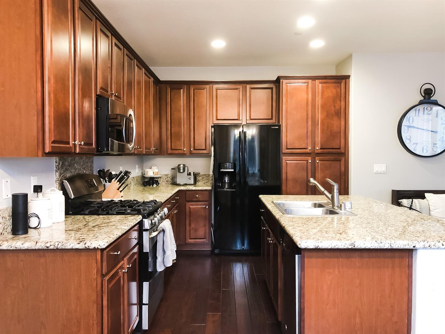 Sold, 4 Bedrooms, 2 Bathrooms, Single Family Home, Sacramento Florin & Vicinity, 9554 Alder Creek Drive, Sacramento, CA 95829-9369, Beth Christensen, Dunnigan Realtors, Top Agent Sold, 4 Bedrooms, 2 Bathrooms, Single Family Home, Sacramento Florin & Vicinity, 9554 Alder Creek Drive, Sacramento, CA 95829-9369, Beth Christensen, Dunnigan Realtors, Top Agent