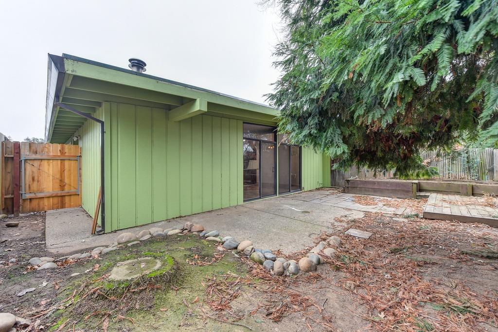 Sold, 3 Bedrooms, 1 Bathrooms, Halfplex, Streng Brothers, Mid Century Modern, Carmichael, 4543 Foster Way, Carmichael, CA 95608, Beth Christensen, Dunnigan Realtors, Top Agent