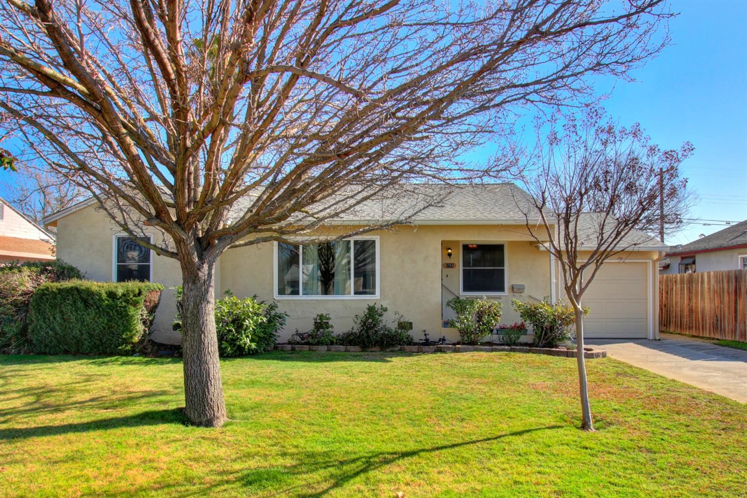 Sold, 3 Bedrooms, 1 Bathrooms, Single Family Home, Sacramento Elder Creek/Fruitridge, 5755 62nd St, Sacramento, CA 95824-1825, Beth Christensen, Dunnigan Realtors, Top Agent