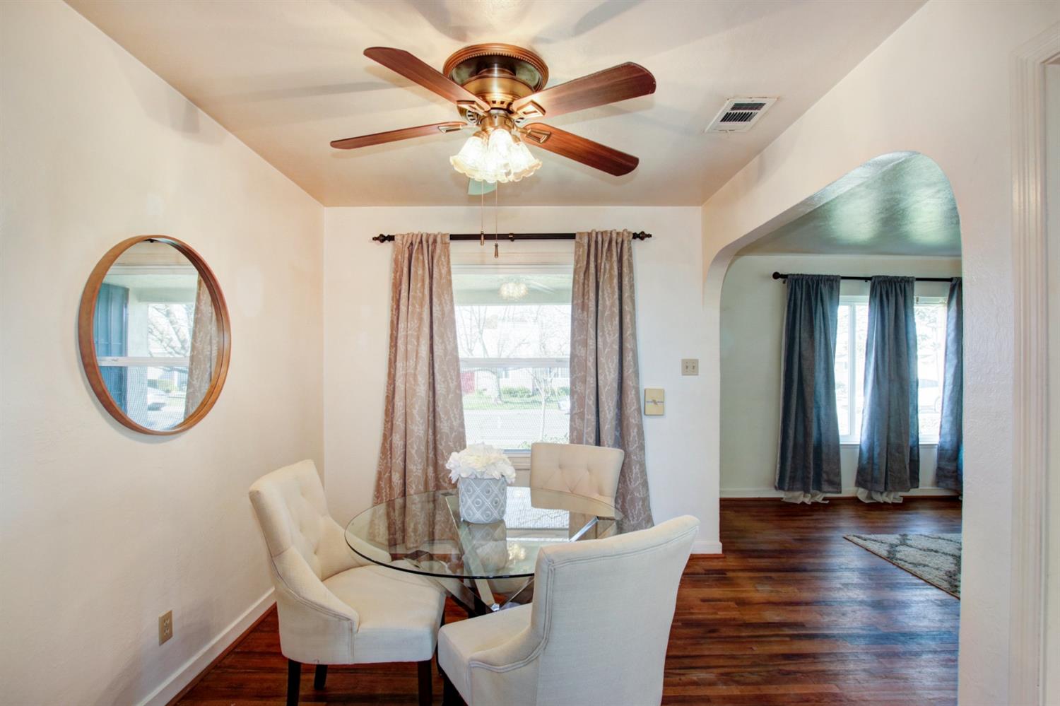 Sold, 3 Bedrooms, 1 Bathrooms, Single Family Home, Sacramento Elder Creek/Fruitridge, 5755 62nd St, Sacramento, CA 95824-1825, Beth Christensen, Dunnigan Realtors, Top Agent