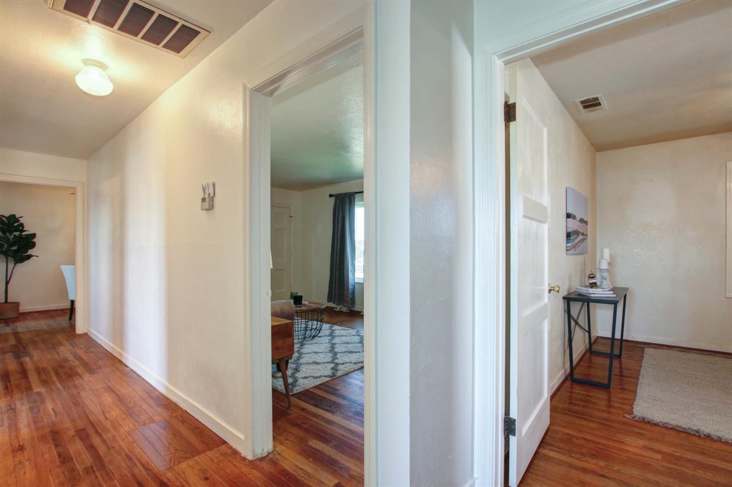 Sold, 3 Bedrooms, 1 Bathrooms, Single Family Home, Sacramento Elder Creek/Fruitridge, 5755 62nd St, Sacramento, CA 95824-1825, Beth Christensen, Dunnigan Realtors, Top Agent