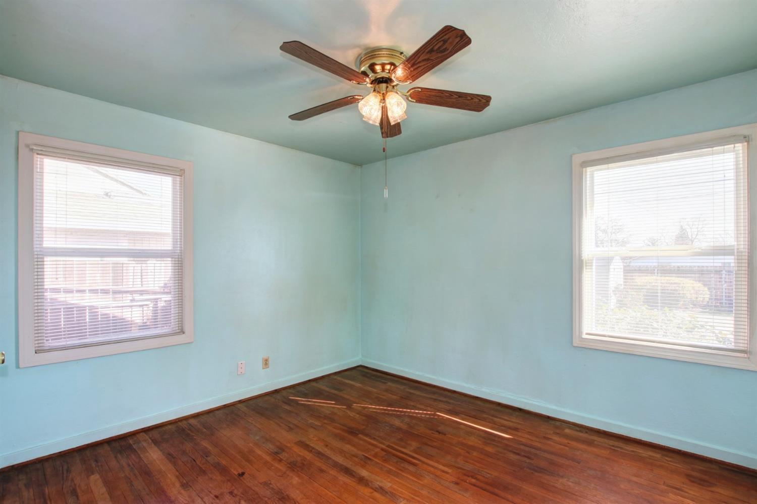 Sold, 3 Bedrooms, 1 Bathrooms, Single Family Home, Sacramento Elder Creek/Fruitridge, 5755 62nd St, Sacramento, CA 95824-1825, Beth Christensen, Dunnigan Realtors, Top Agent