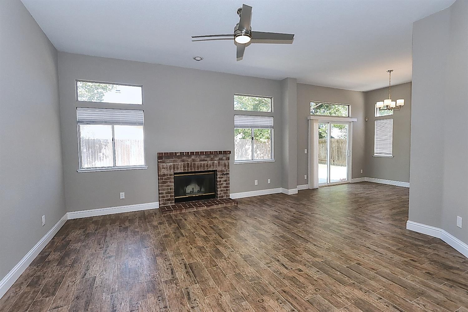 Sold, 3 Bedrooms, 2 Bathrooms, Single Family Home, Galt, 141 S Emerald Oak Dr, Galt, CA 95632-2640, Beth Christensen, Dunnigan Realtors, Top Agent