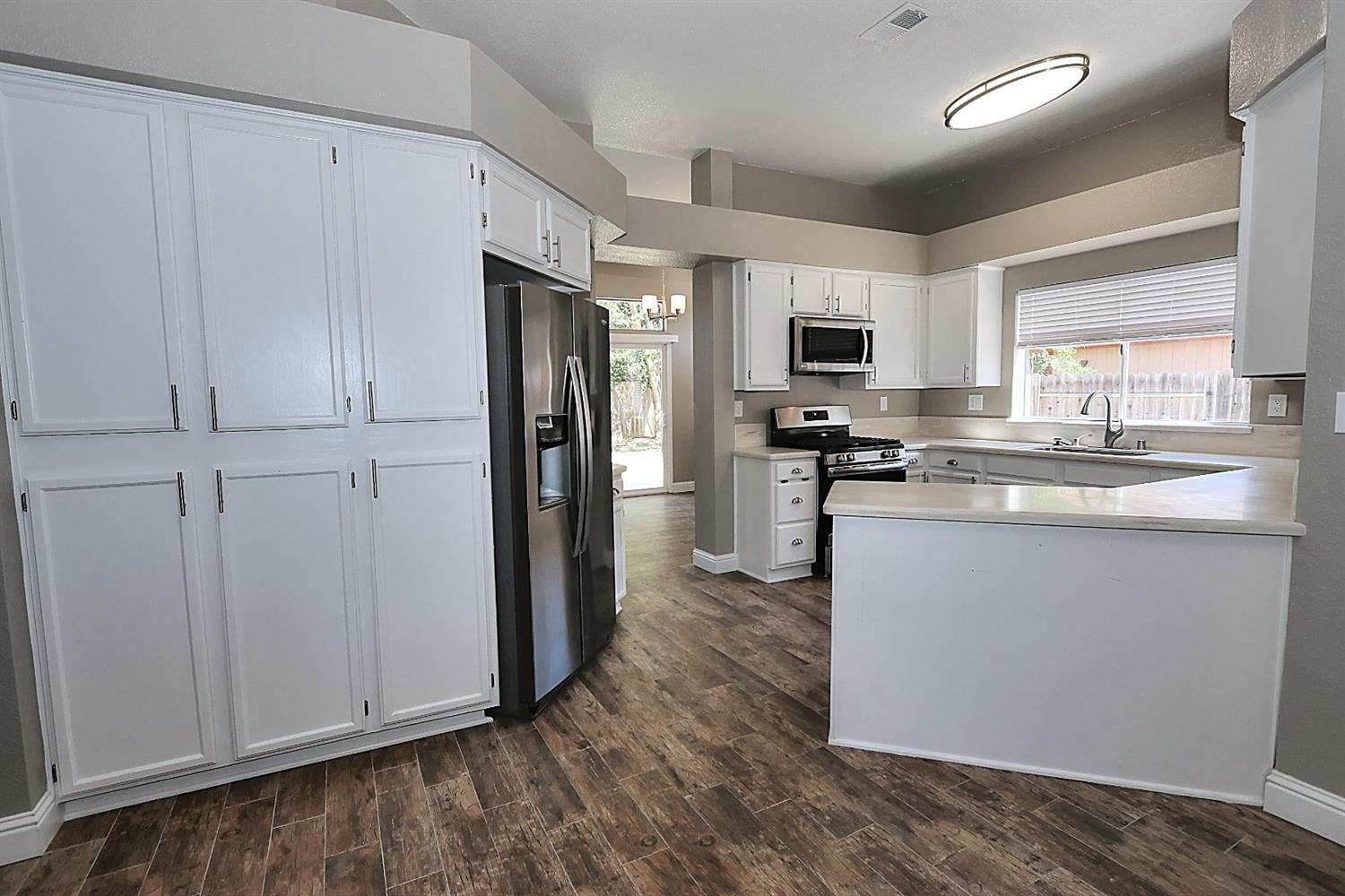 Sold, 3 Bedrooms, 2 Bathrooms, Single Family Home, Galt, 141 S Emerald Oak Dr, Galt, CA 95632-2640, Beth Christensen, Dunnigan Realtors, Top Agent